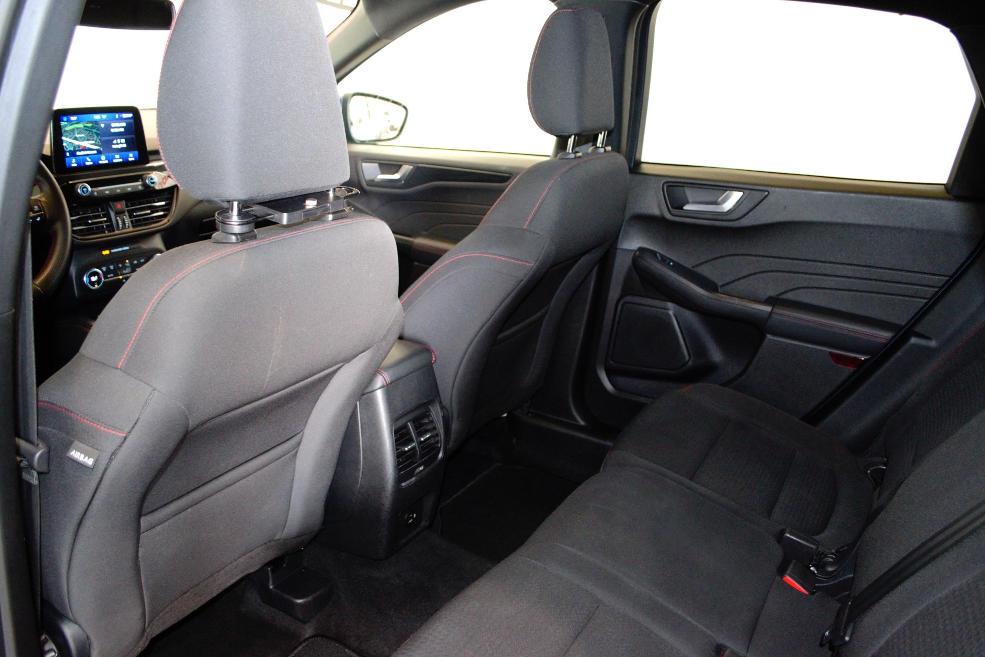Ford Kuga ST-Line 1.5T EcoBoost - foto 11