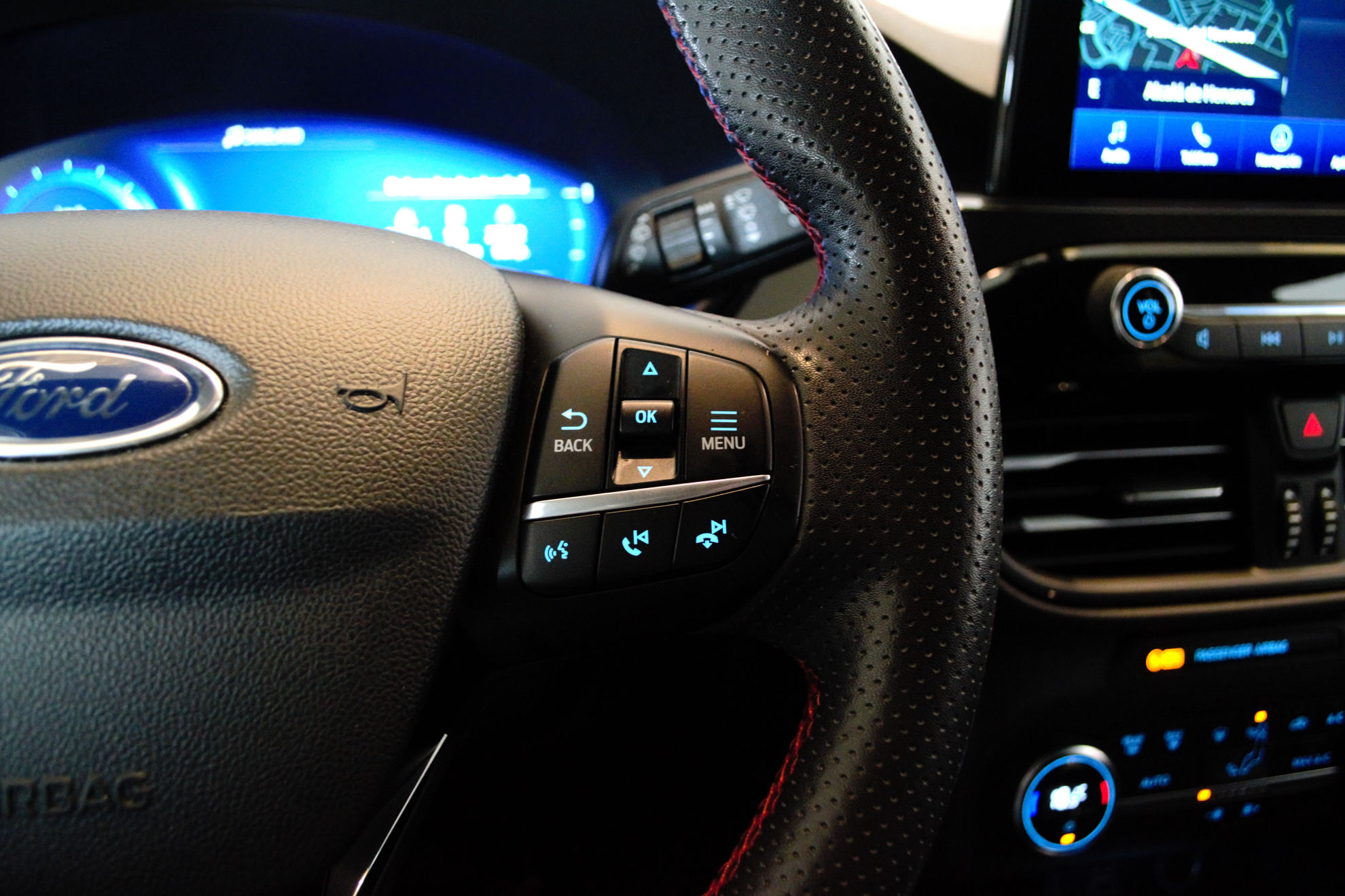 Ford Kuga ST-Line 1.5T EcoBoost - foto 20