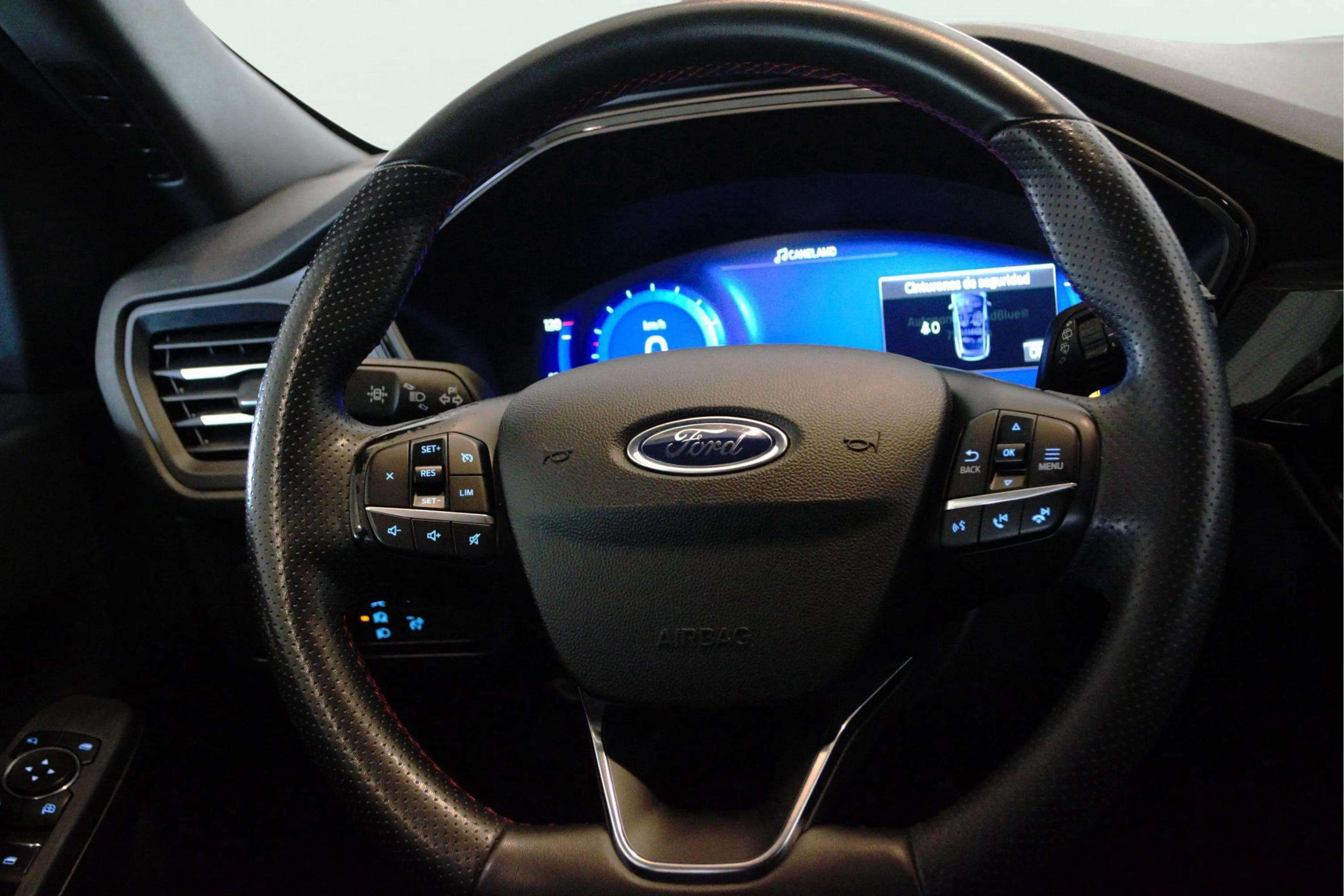 Ford Kuga ST-Line 1.5T EcoBoost - foto 17