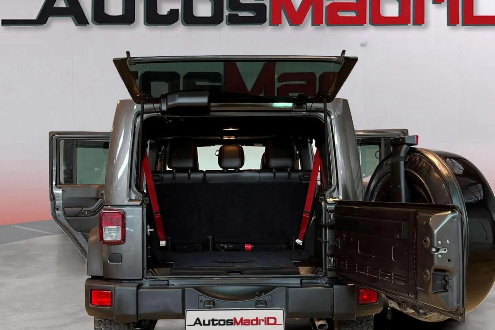 Jeep Wrangler 2.8 CRD Rubicon Recon - foto 6