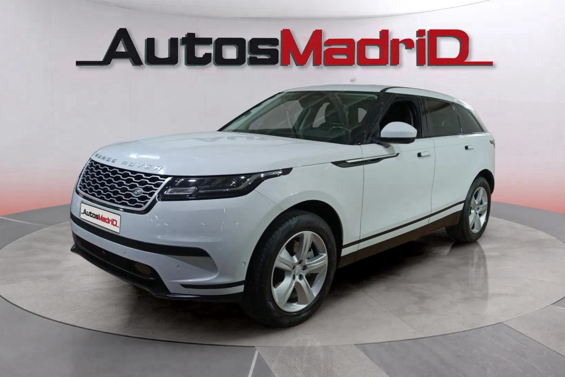 Land Rover Range Rover Velar 2.0D I4 4WD - foto 7