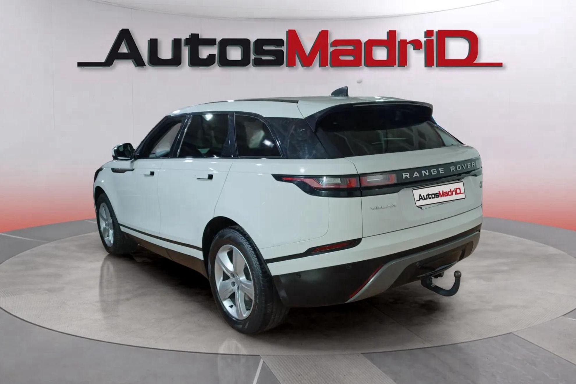 Land Rover Range Rover Velar 2.0D I4 4WD - foto 5