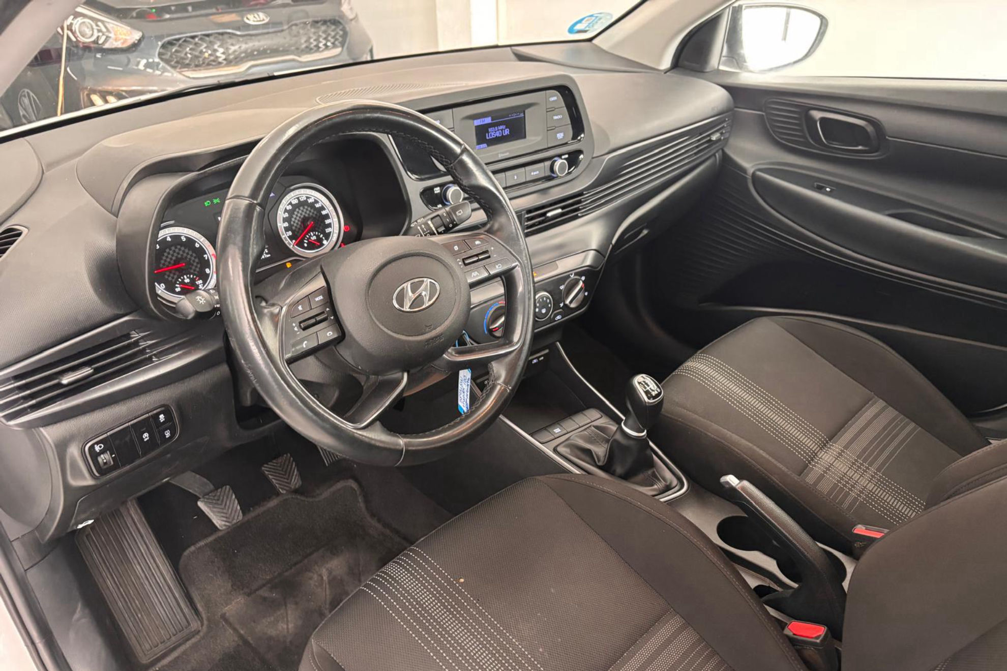 Hyundai i20 1.0 T-GDi 48V Essence - foto 10