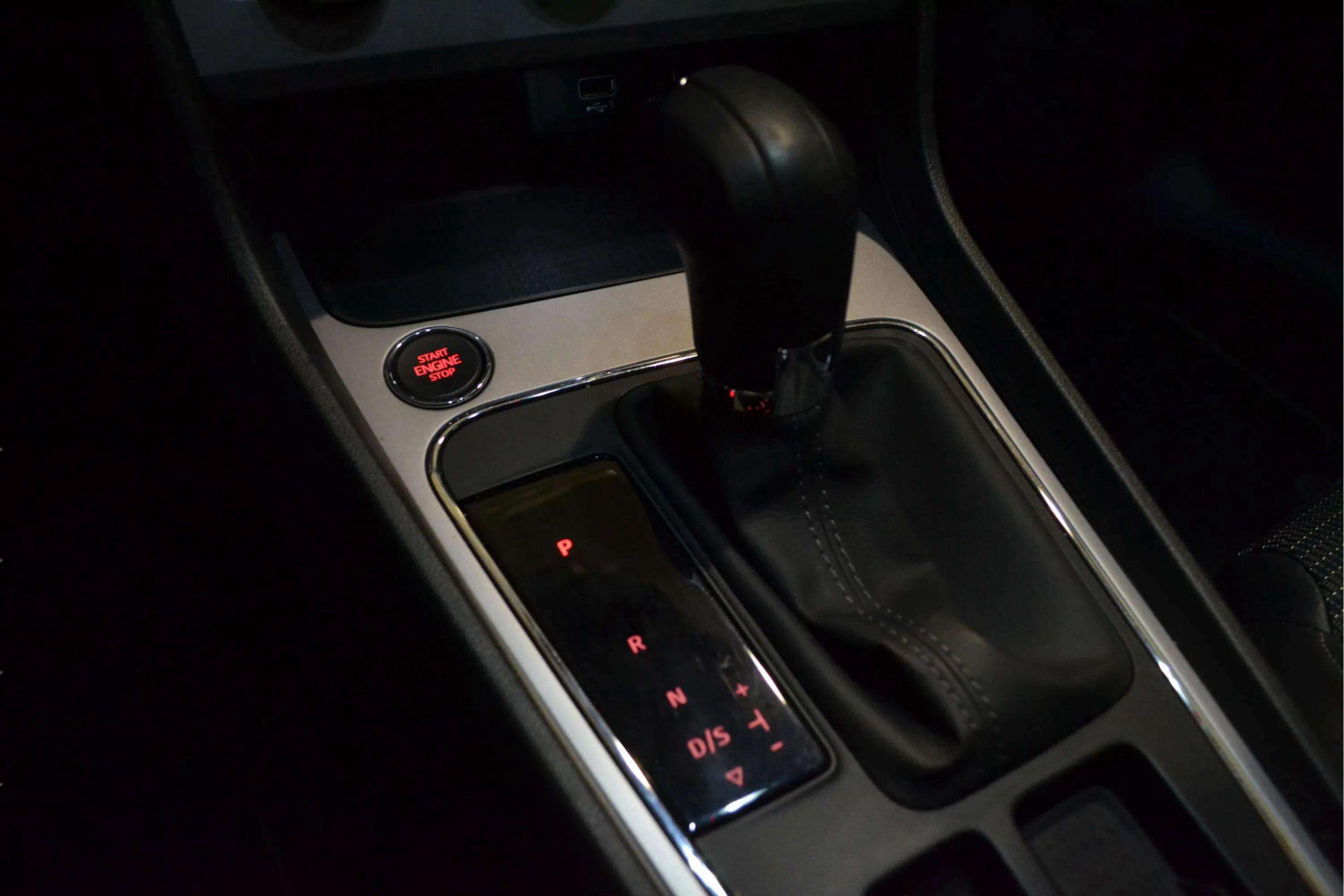 SEAT León 1.5 TGI DSG-7 Xcellence - foto 26