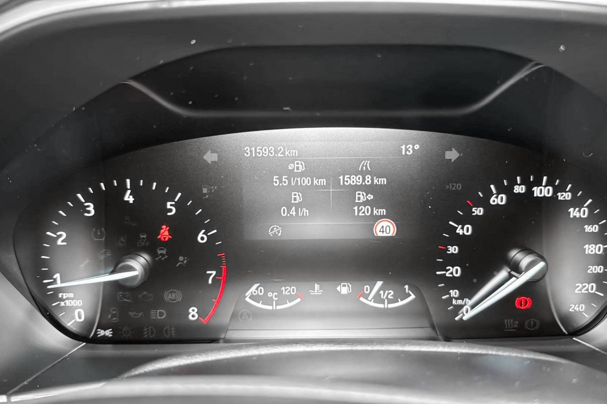 Ford Focus 1.0 EcoBoost MHEV Active - foto 33