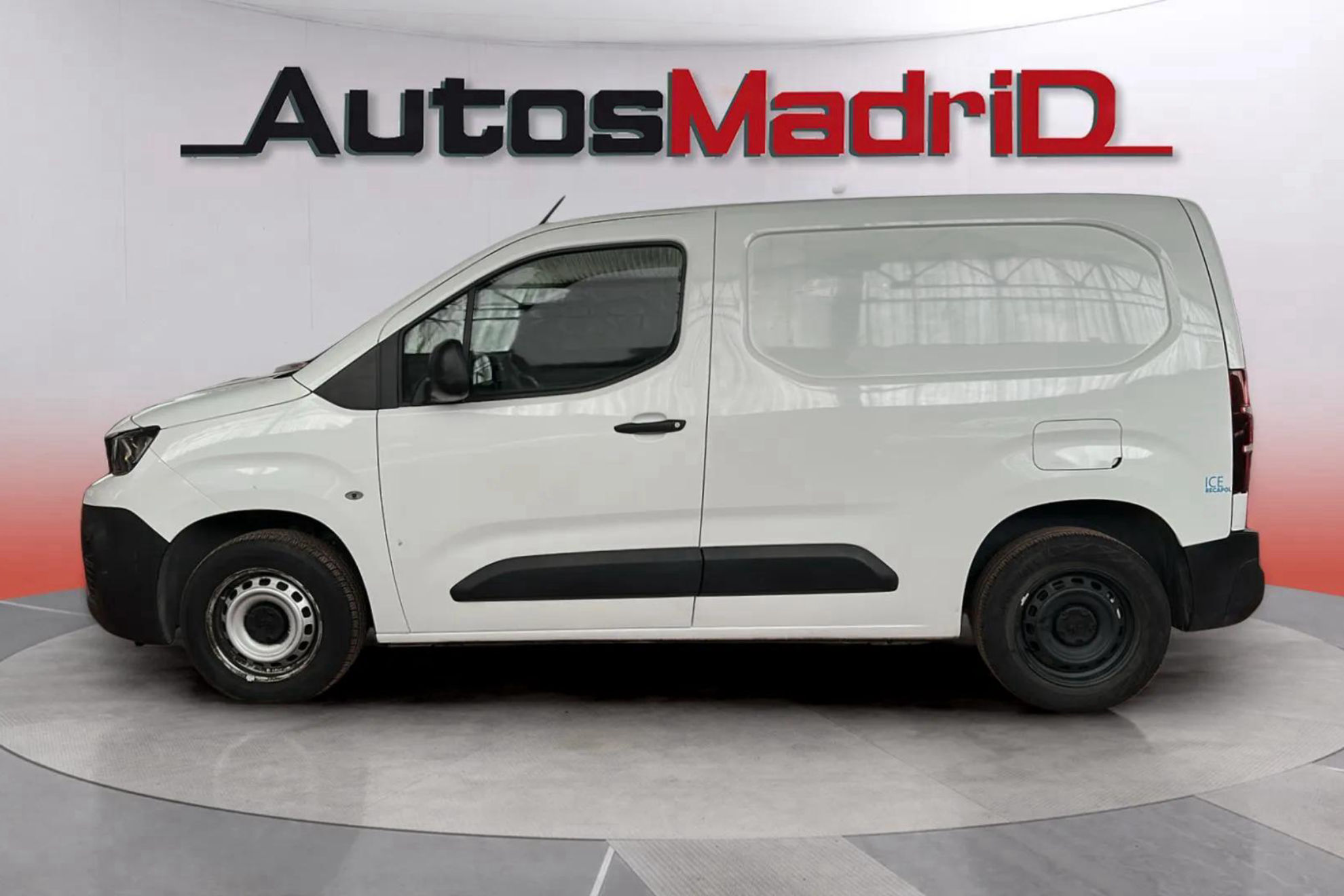 Peugeot Partner Premium Standard 1000kg BlueHDi - foto 8