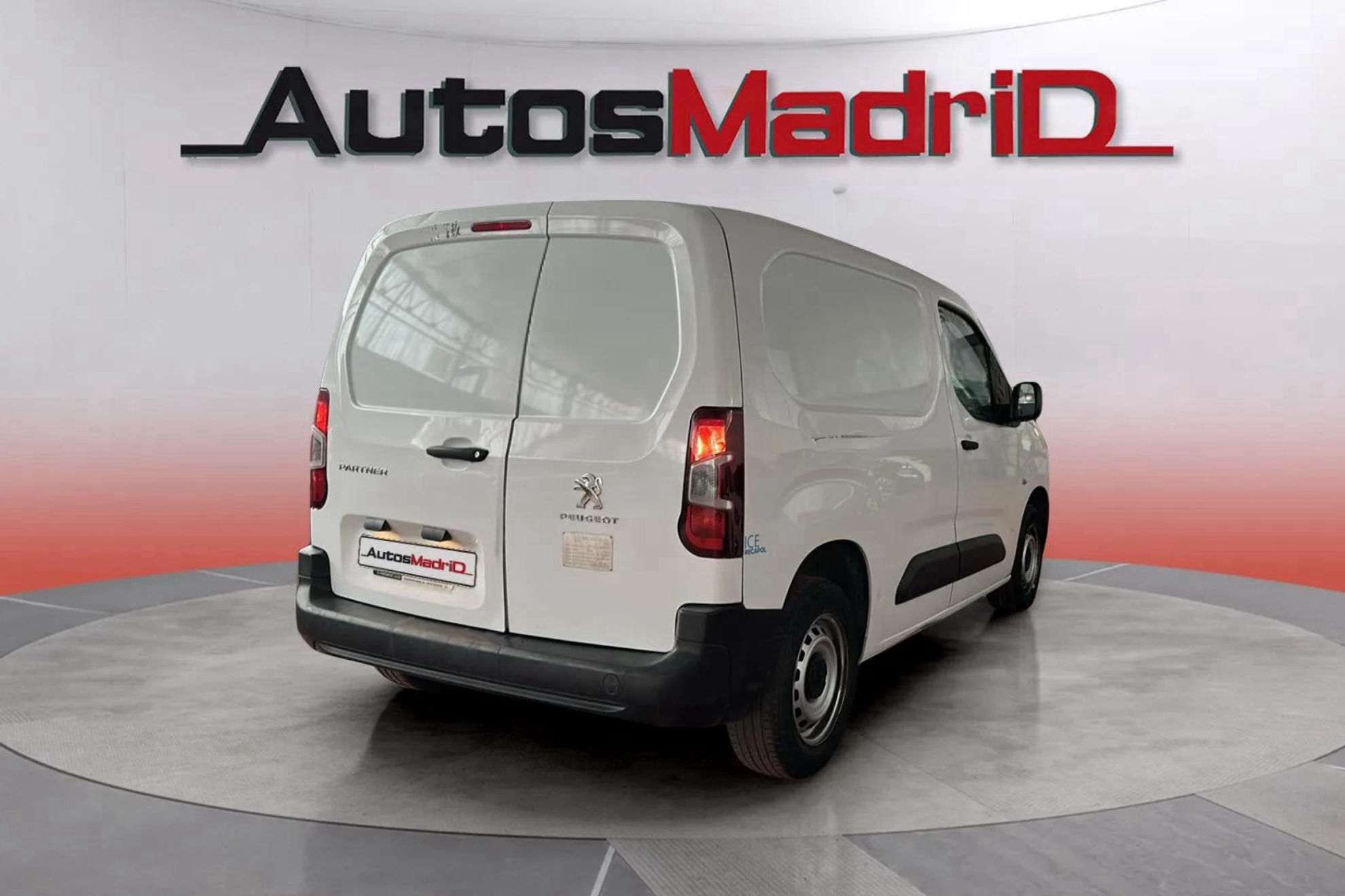 Peugeot Partner Premium Standard 1000kg BlueHDi - foto 4