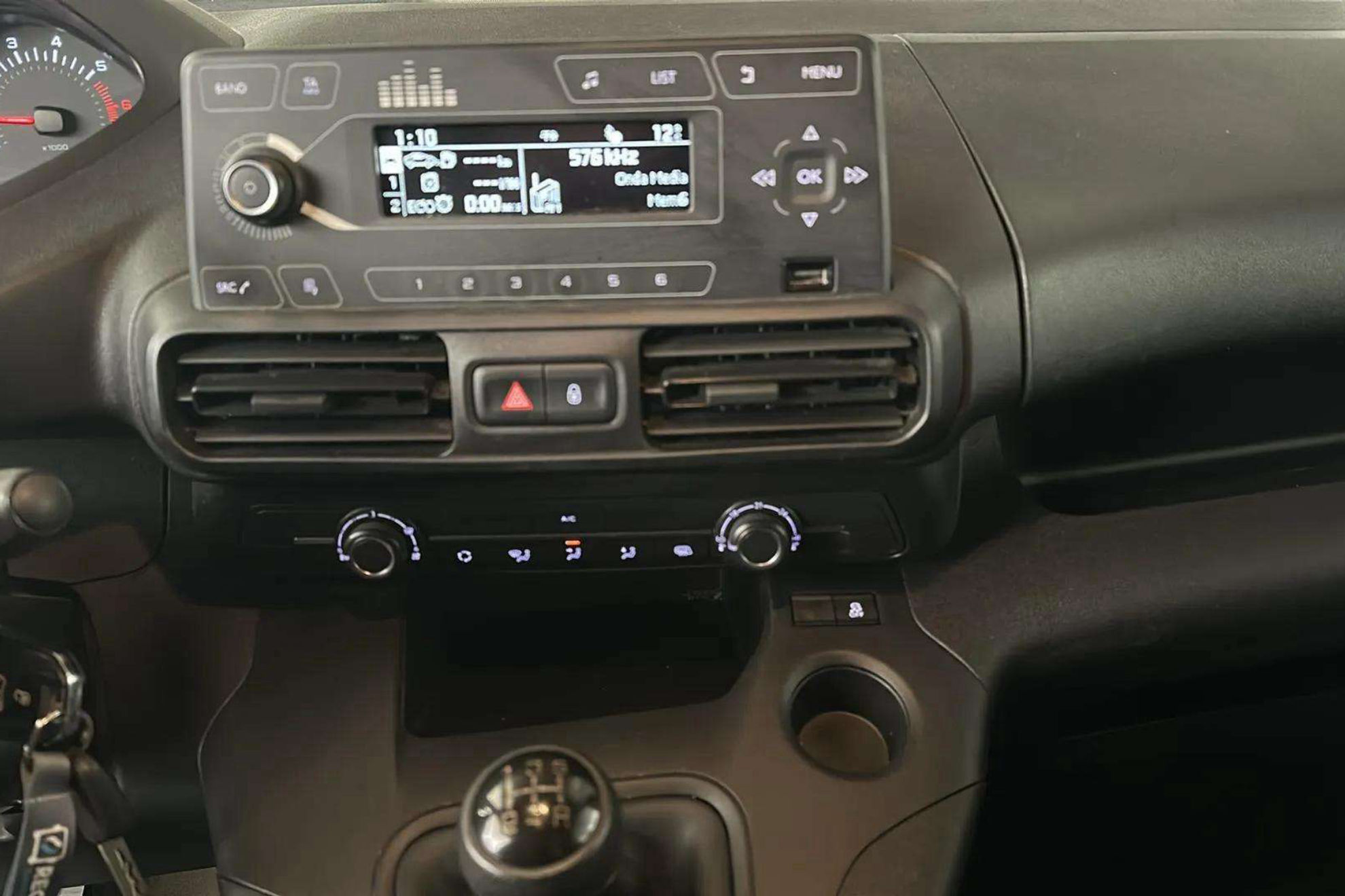 Peugeot Partner Premium Standard 1000kg BlueHDi - foto 12