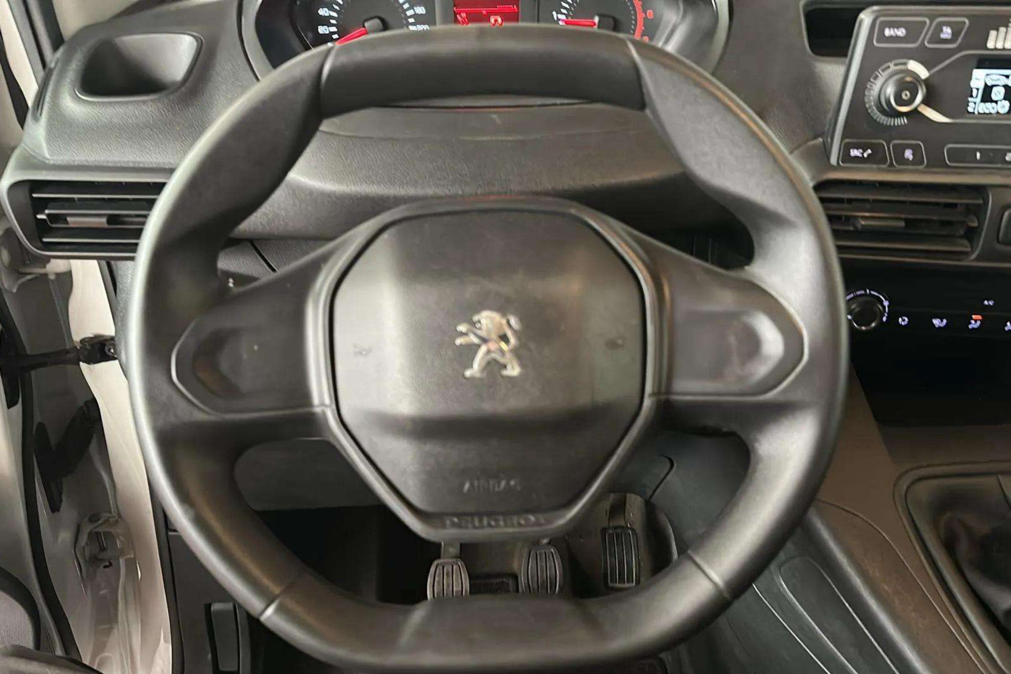 Peugeot Partner Premium Standard 1000kg BlueHDi - foto 13