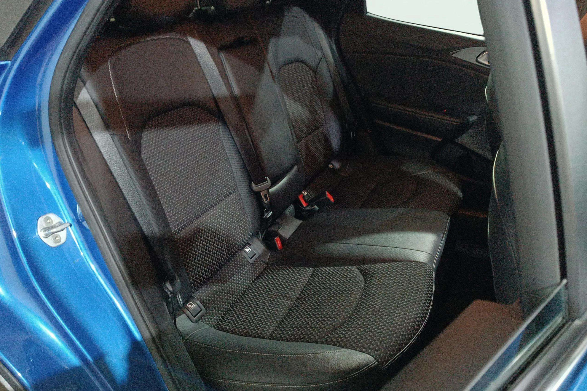 Kia XCeed 1.6 GDI PHEV E-Tech - foto 15