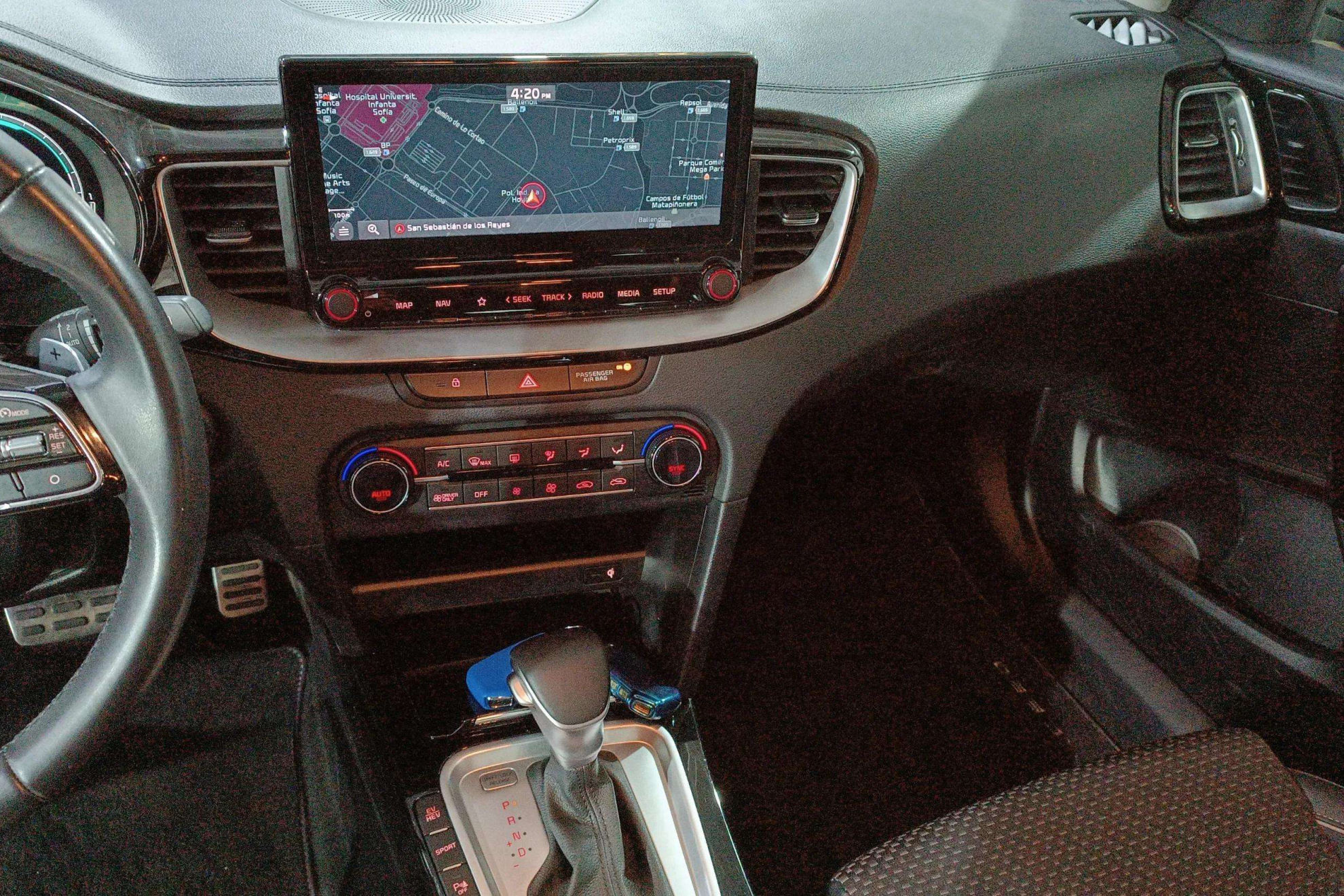 Kia XCeed 1.6 GDI PHEV E-Tech - foto 11