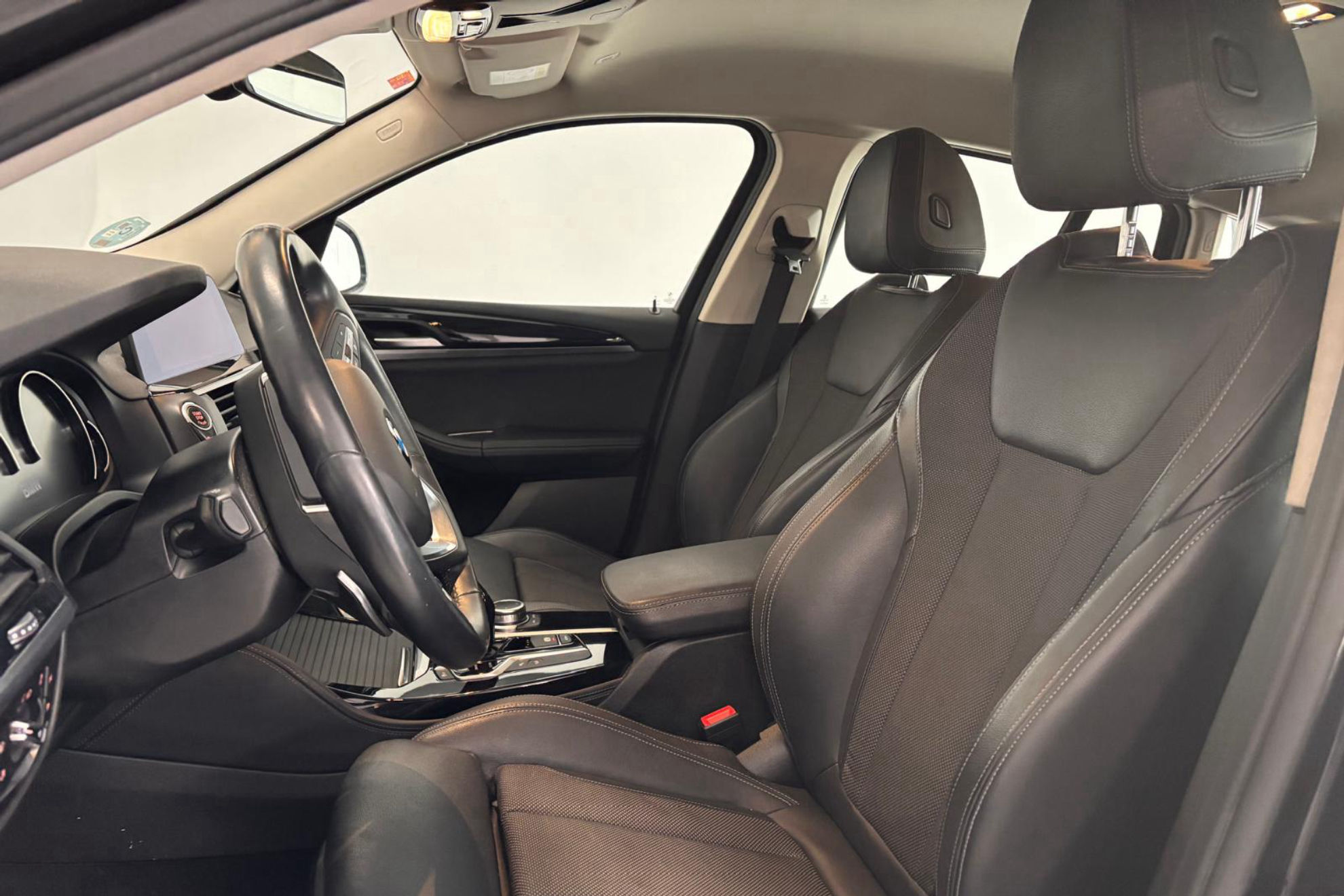 BMW X4 xDrive30d - foto 11