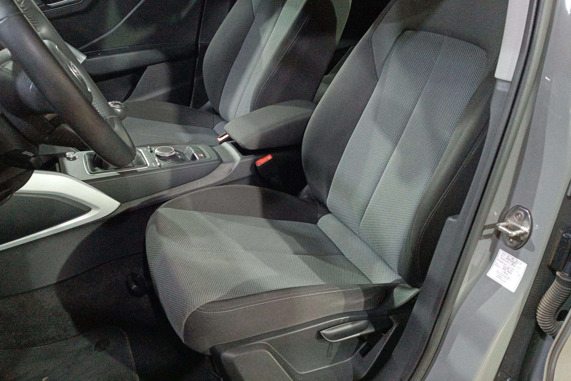 Audi Q2 Design 30 TFSI - foto 14