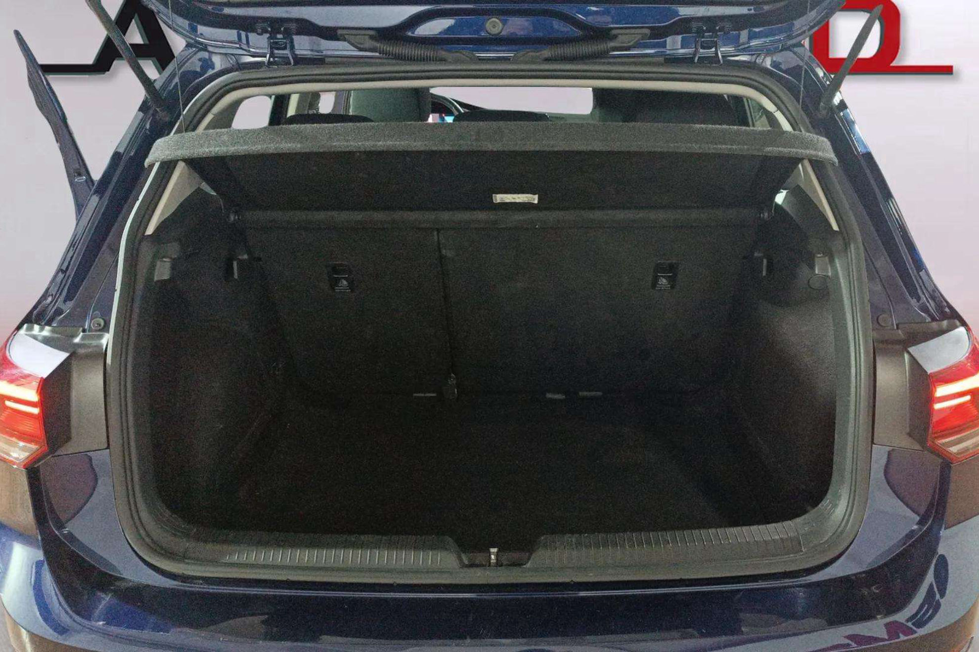 Volkswagen Golf 2.0 TDI - foto 7