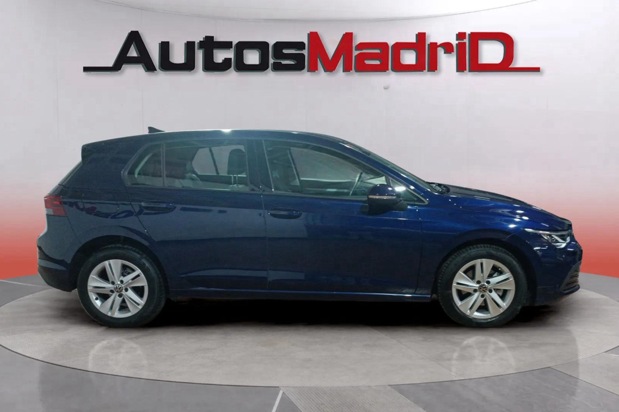Volkswagen Golf 2.0 TDI - foto 9