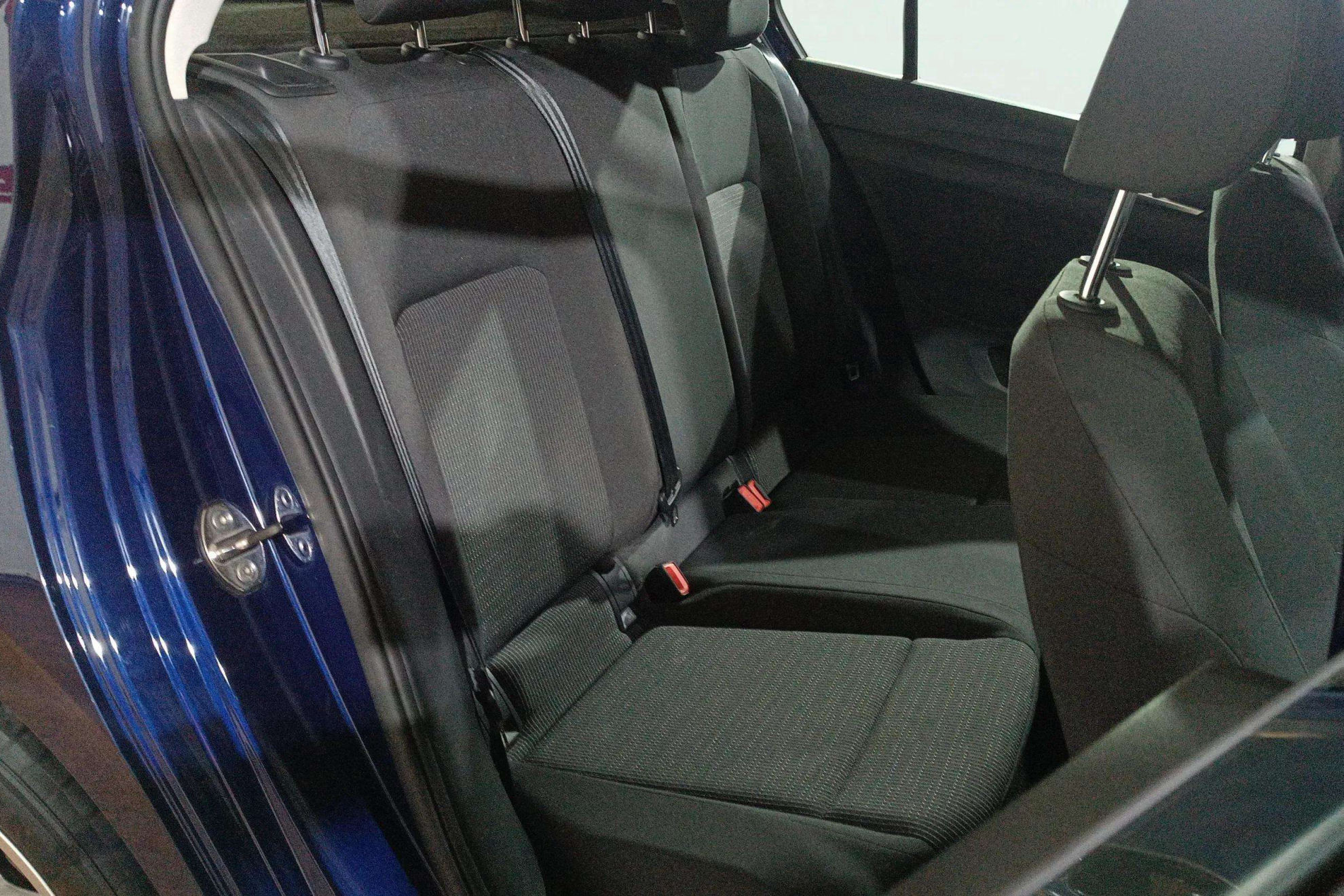 Volkswagen Golf 2.0 TDI - foto 15