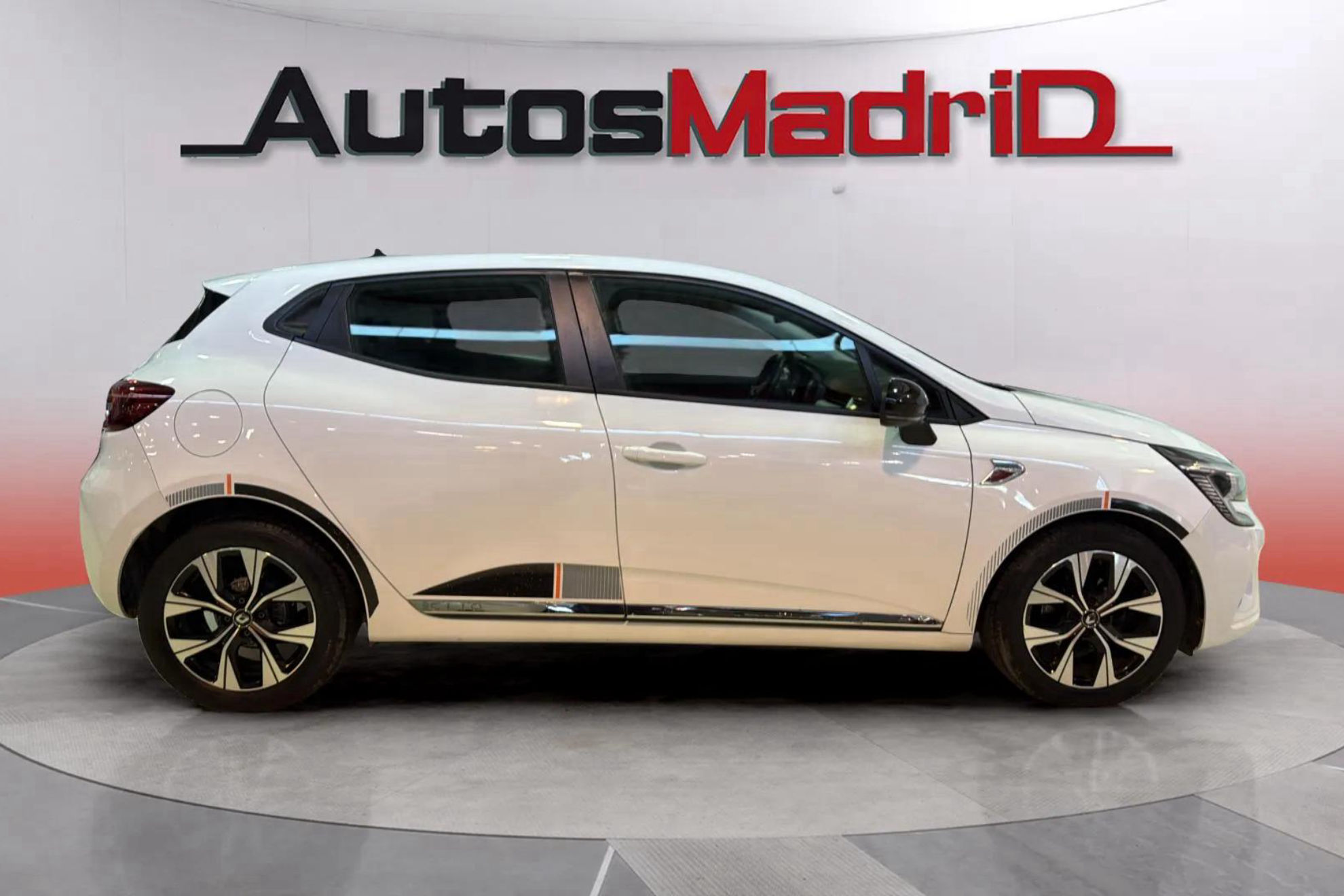 Renault Clio Serie limitada Limited TCe - foto 9