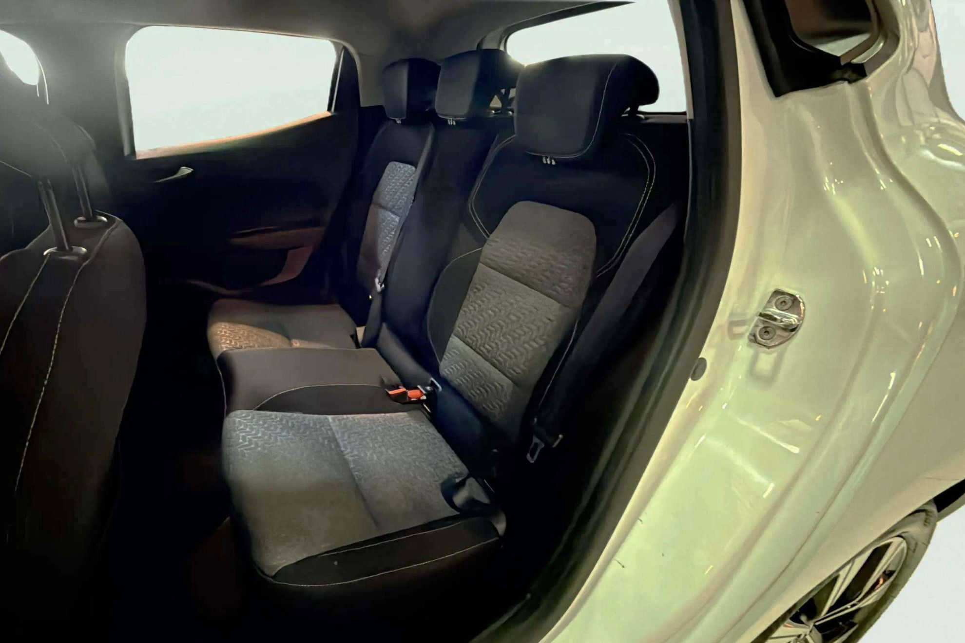 Renault Clio Serie limitada Limited TCe - foto 13