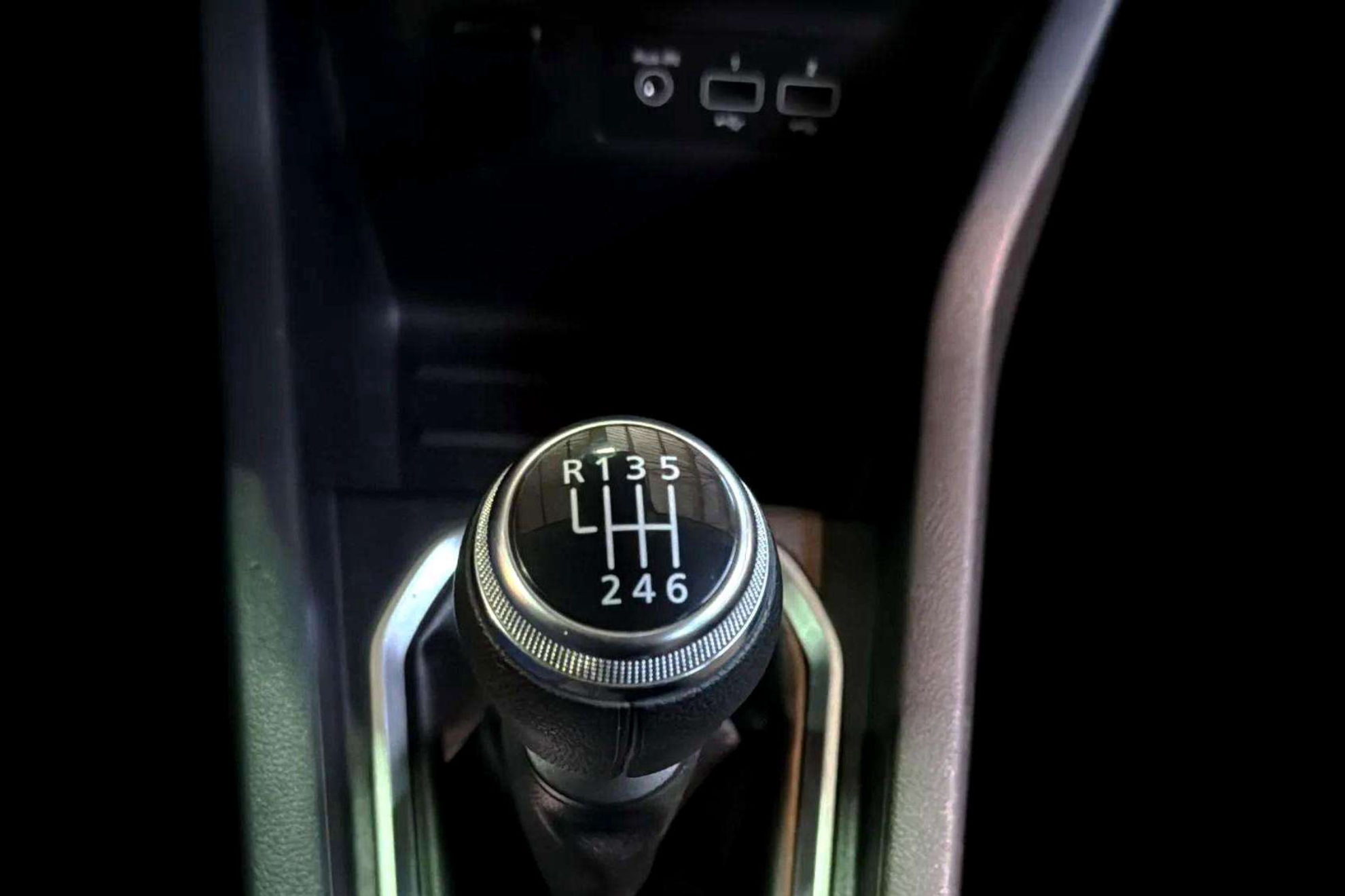 Renault Clio Serie limitada Limited TCe - foto 24