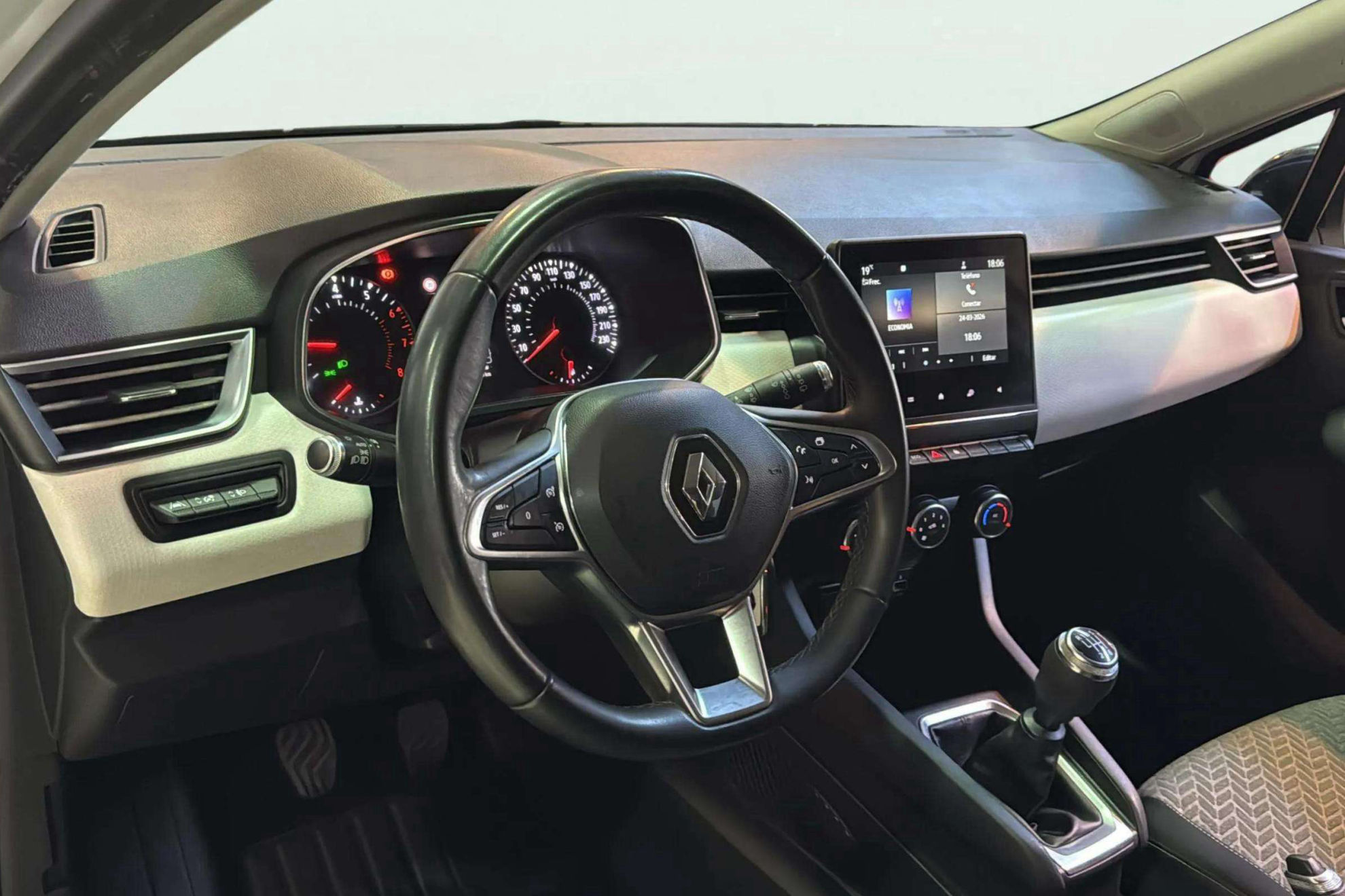 Renault Clio Serie limitada Limited TCe - foto 11