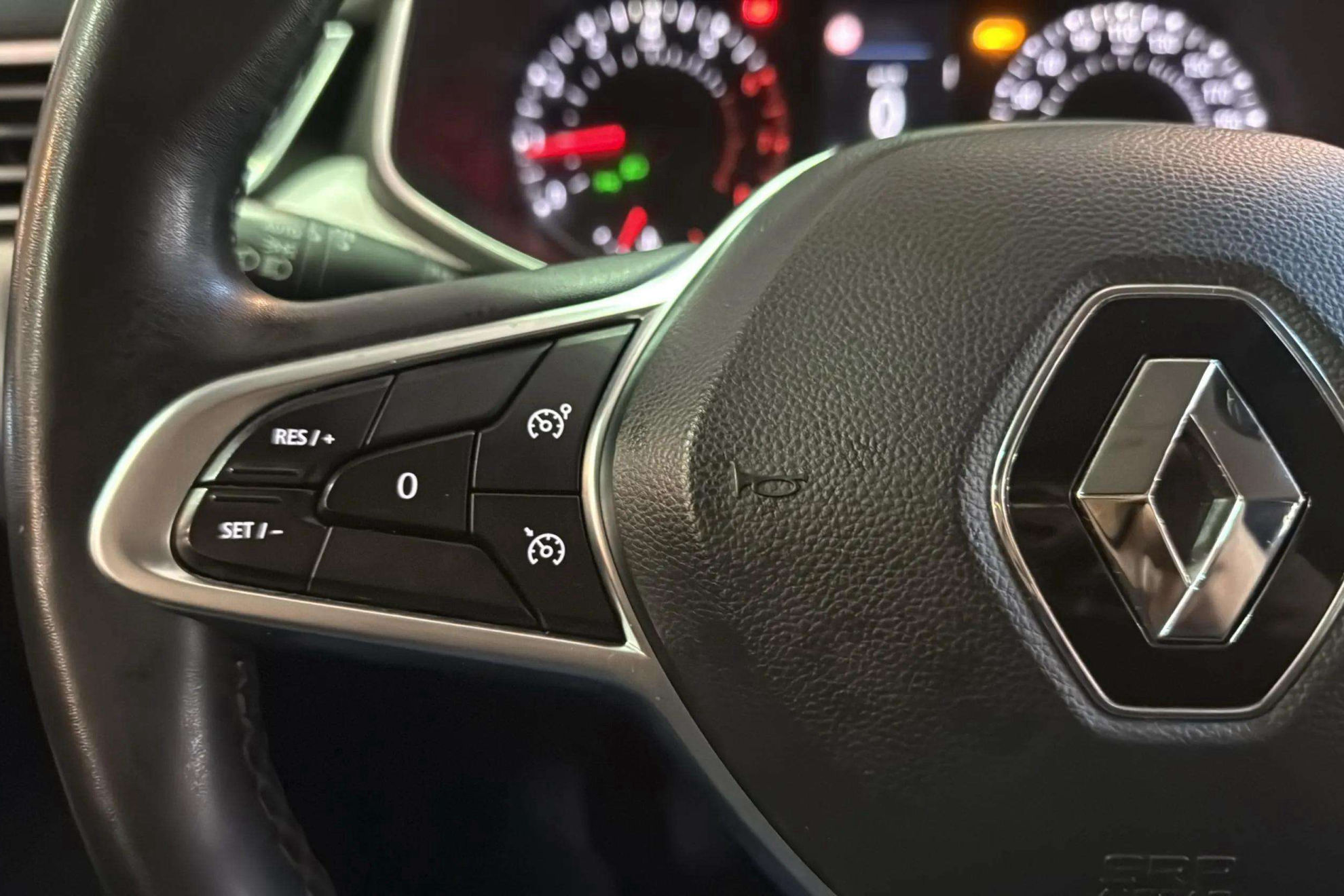Renault Clio Serie limitada Limited TCe - foto 19