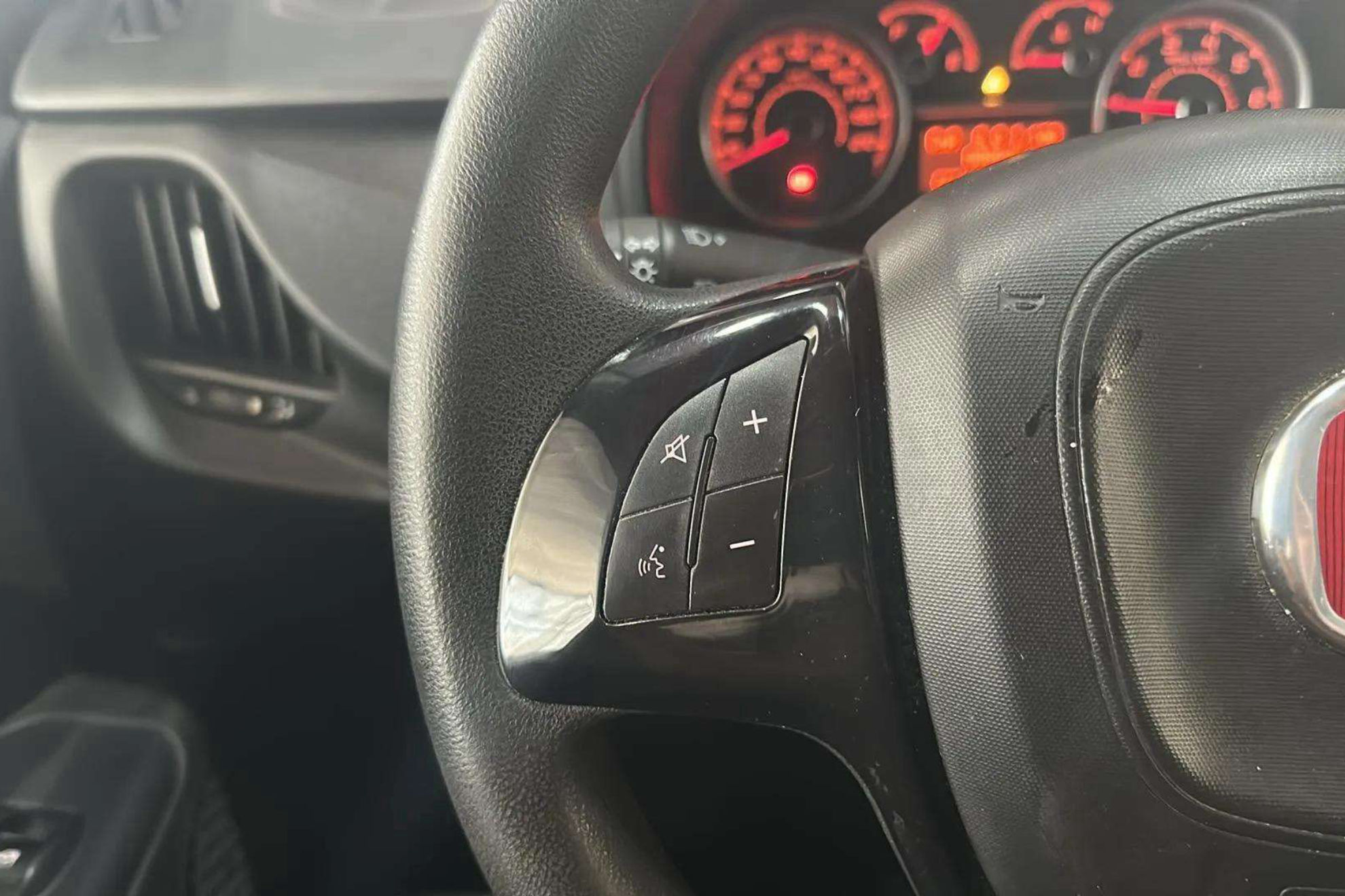 Fiat Doblò Panorama Pop N1 1.3 MultiJet - foto 11