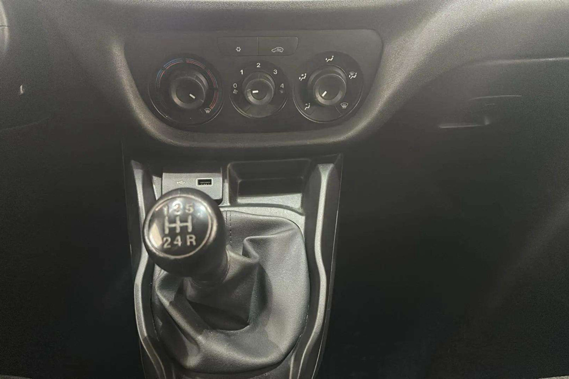 Fiat Doblò Panorama Pop N1 1.3 MultiJet - foto 17