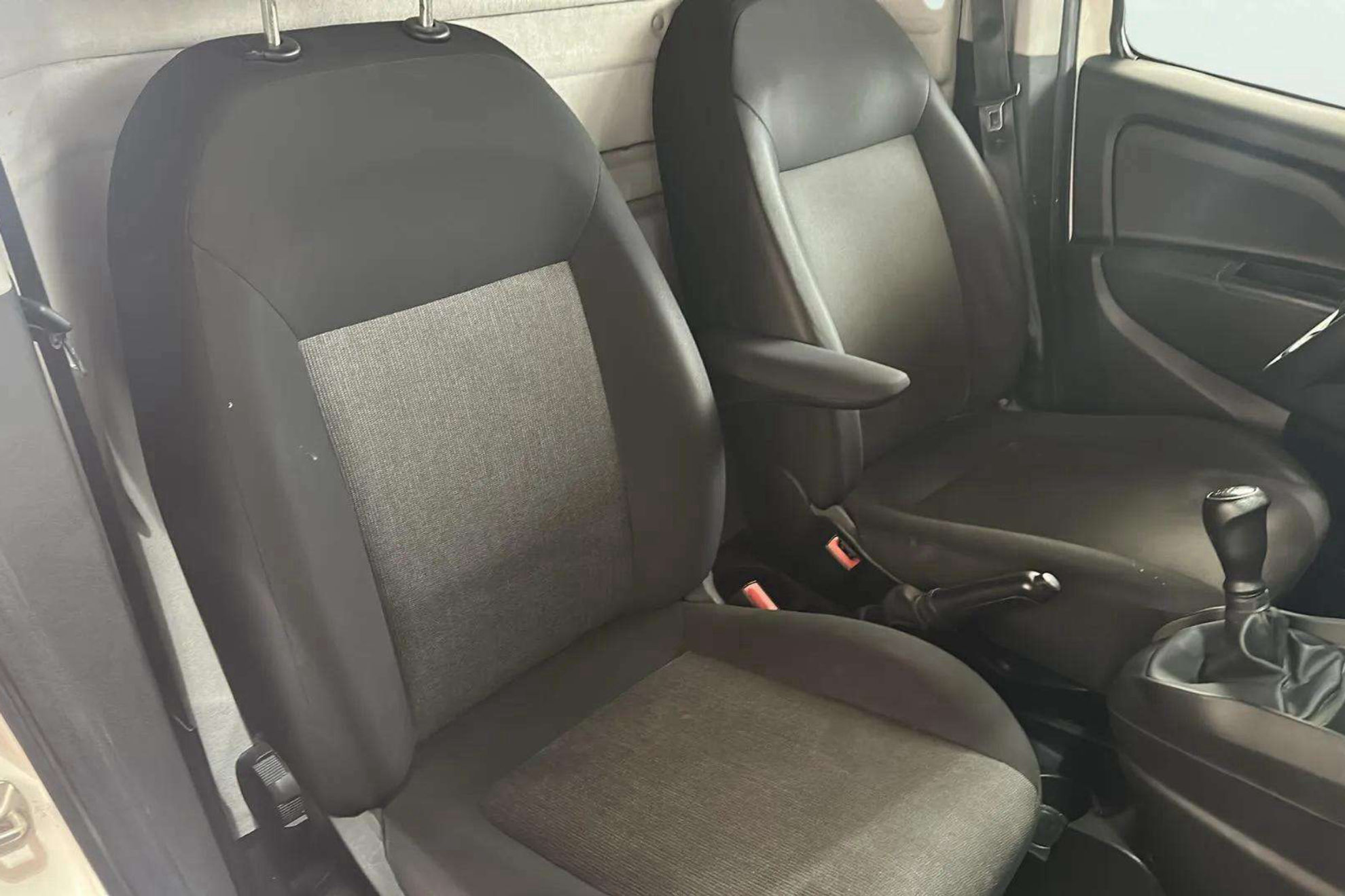Fiat Doblò Panorama Pop N1 1.3 MultiJet - foto 19