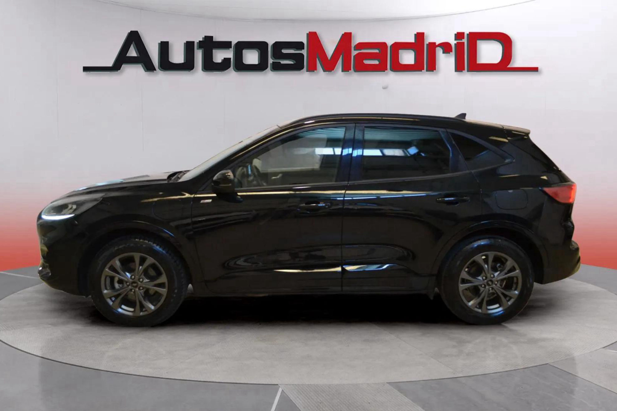Ford Kuga ST-Line 2.5 Duratec PHEV - foto 4