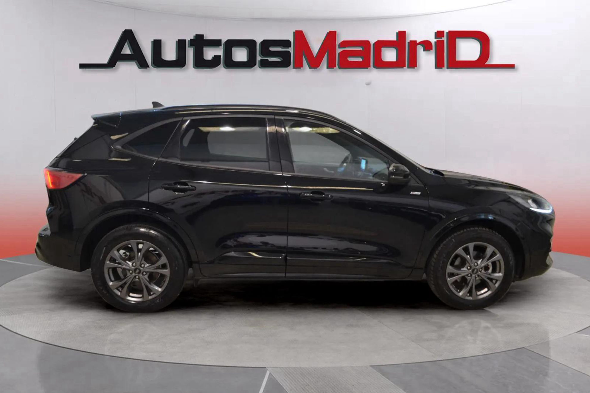 Ford Kuga ST-Line 2.5 Duratec PHEV - foto 8