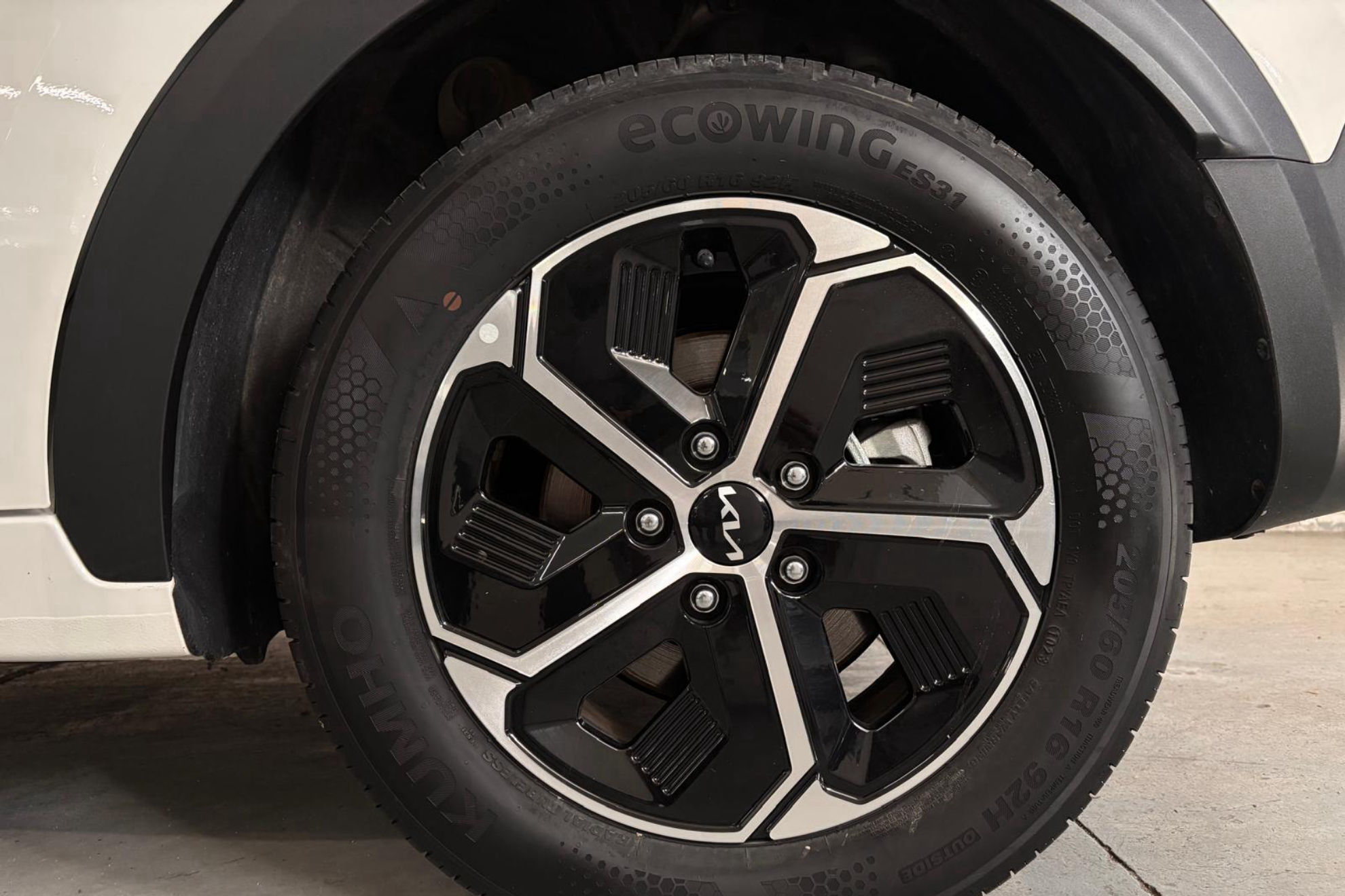 Kia Niro 1.6 GDi HEV Concept - foto 8