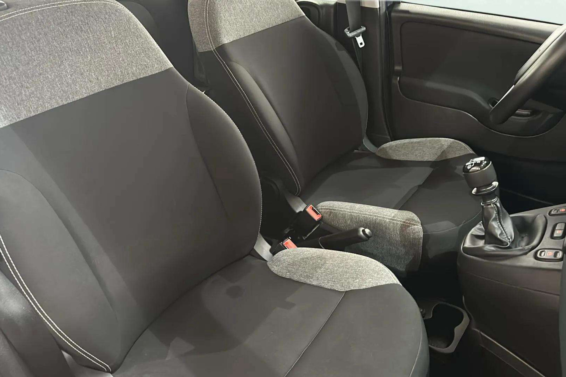 Fiat Panda City Life Hybrid 1.0 Gse - foto 17