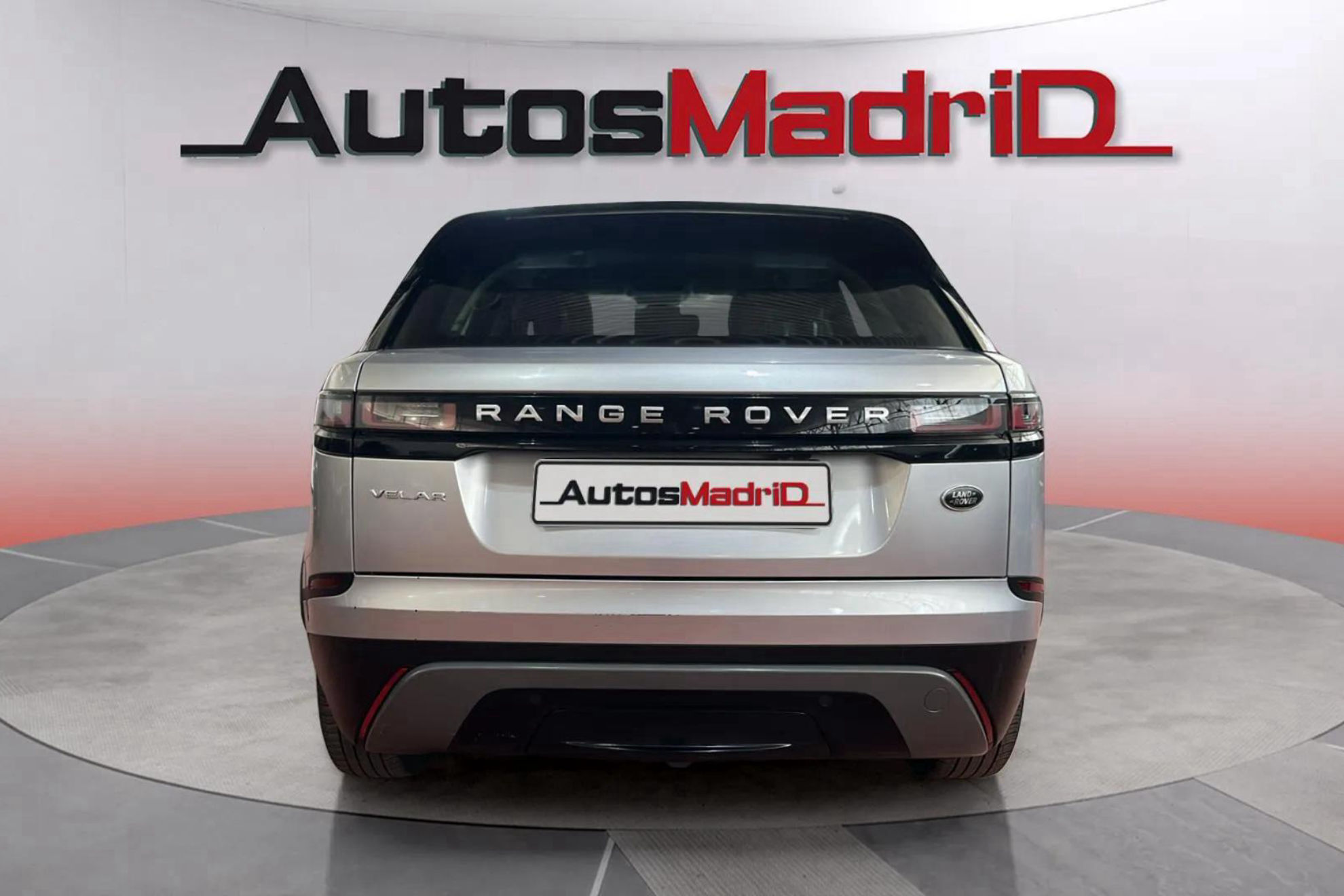Land Rover Range Rover Velar 2.0 D180 4WD - foto 6