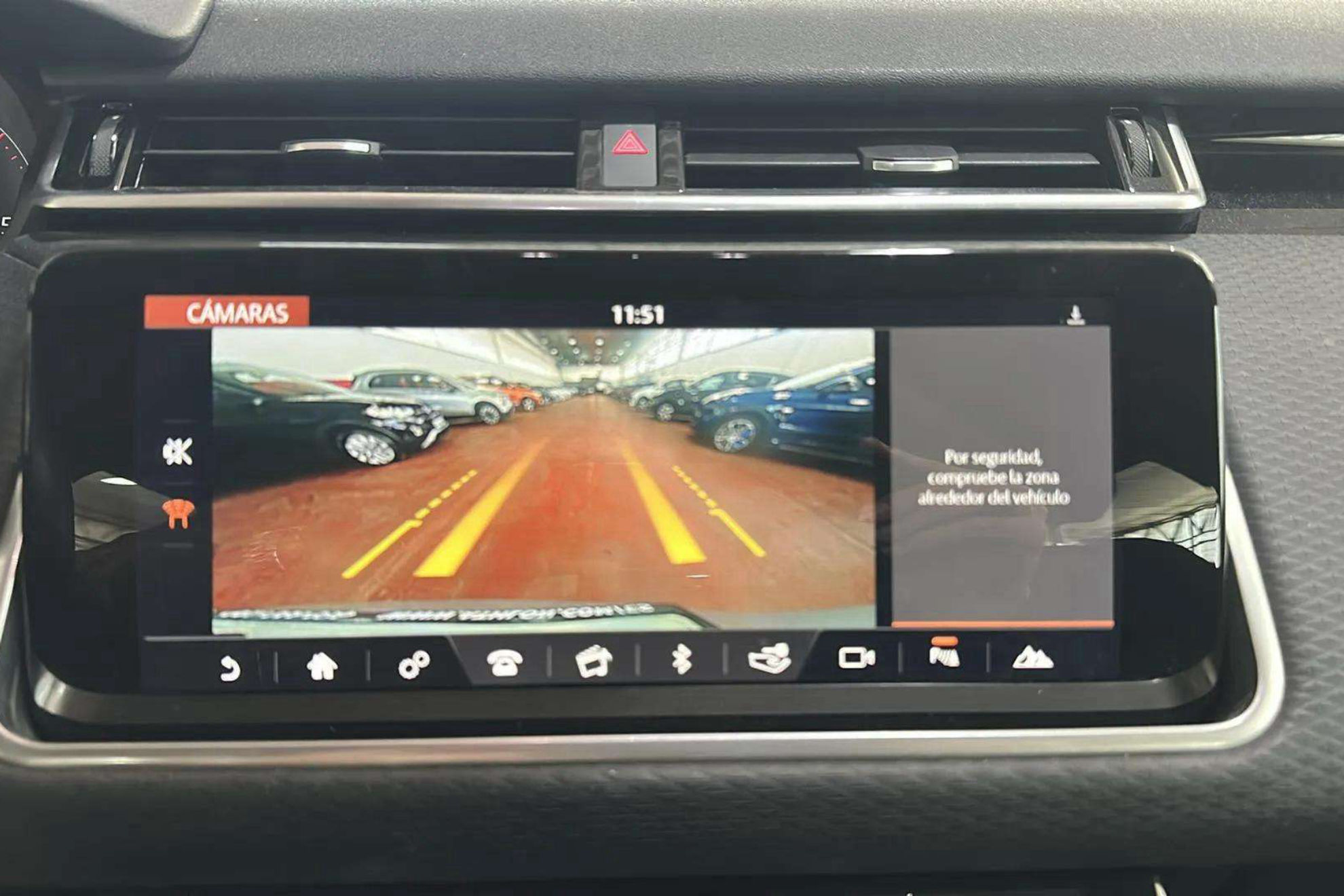 Land Rover Range Rover Velar 2.0 D180 4WD - foto 20