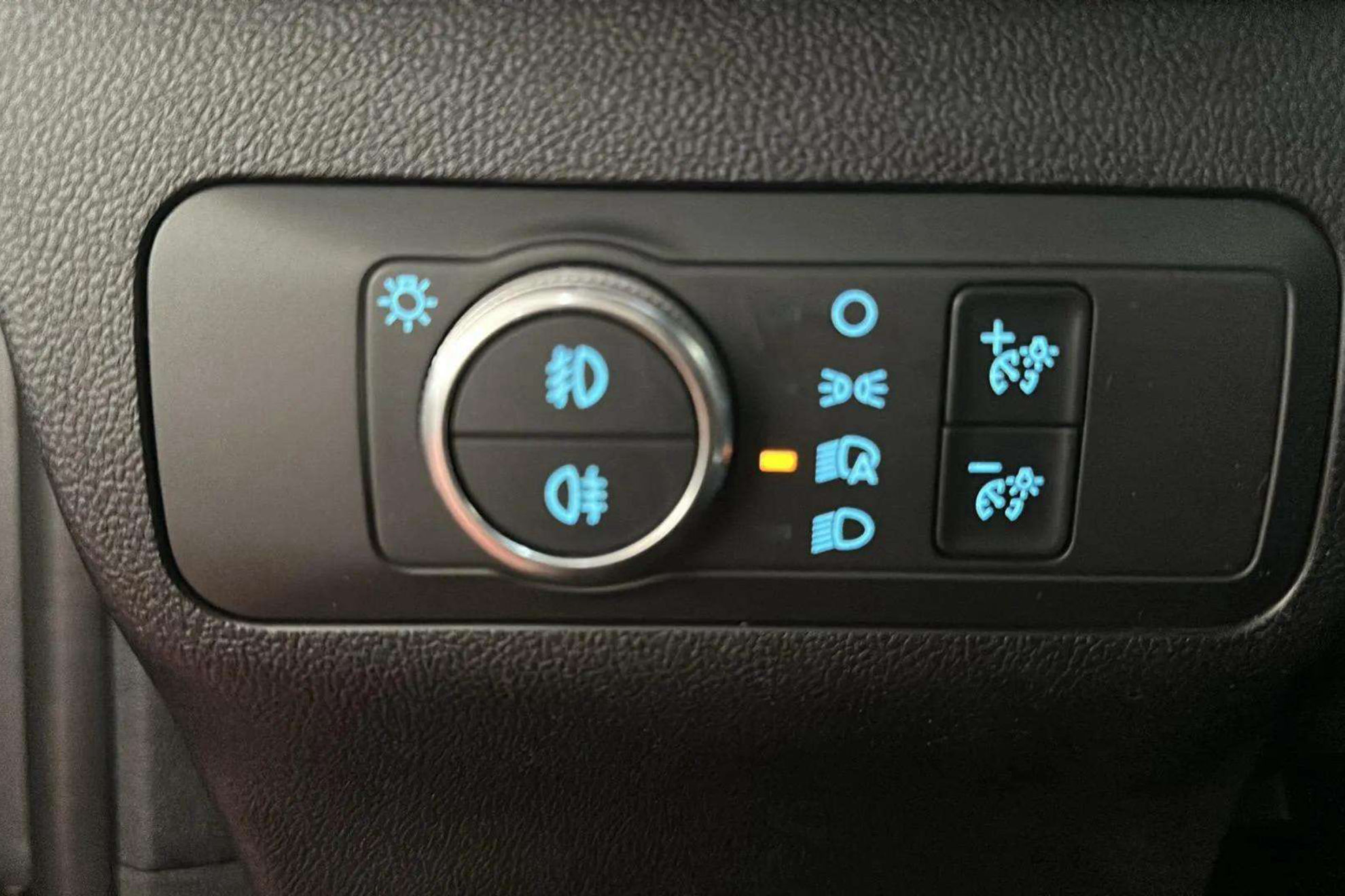 Ford Kuga ST-Line 1.5 EcoBlue - foto 15