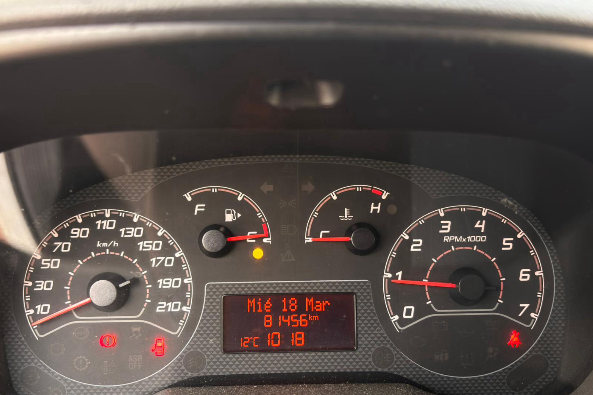 Fiat Fiorino Cargo Base N1 1.3 Mjet - foto 17