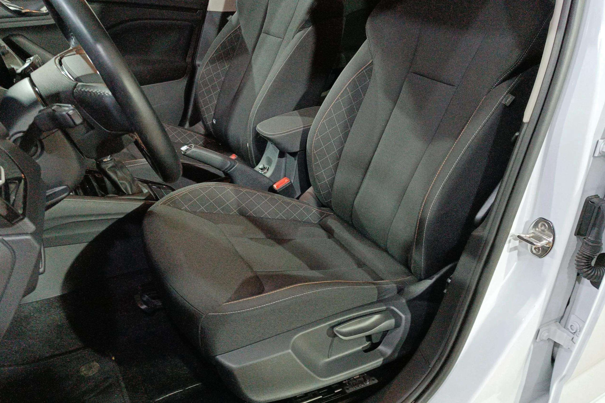 Škoda Scala 1.0 TSI DSG Ambitio - foto 14