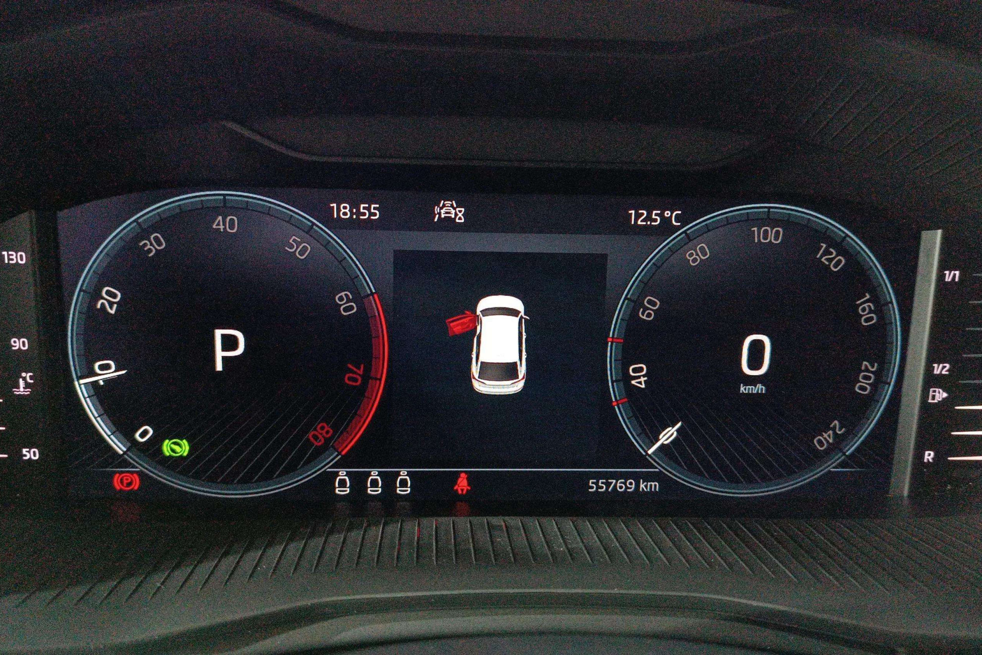Škoda Scala 1.0 TSI DSG Ambitio - foto 13