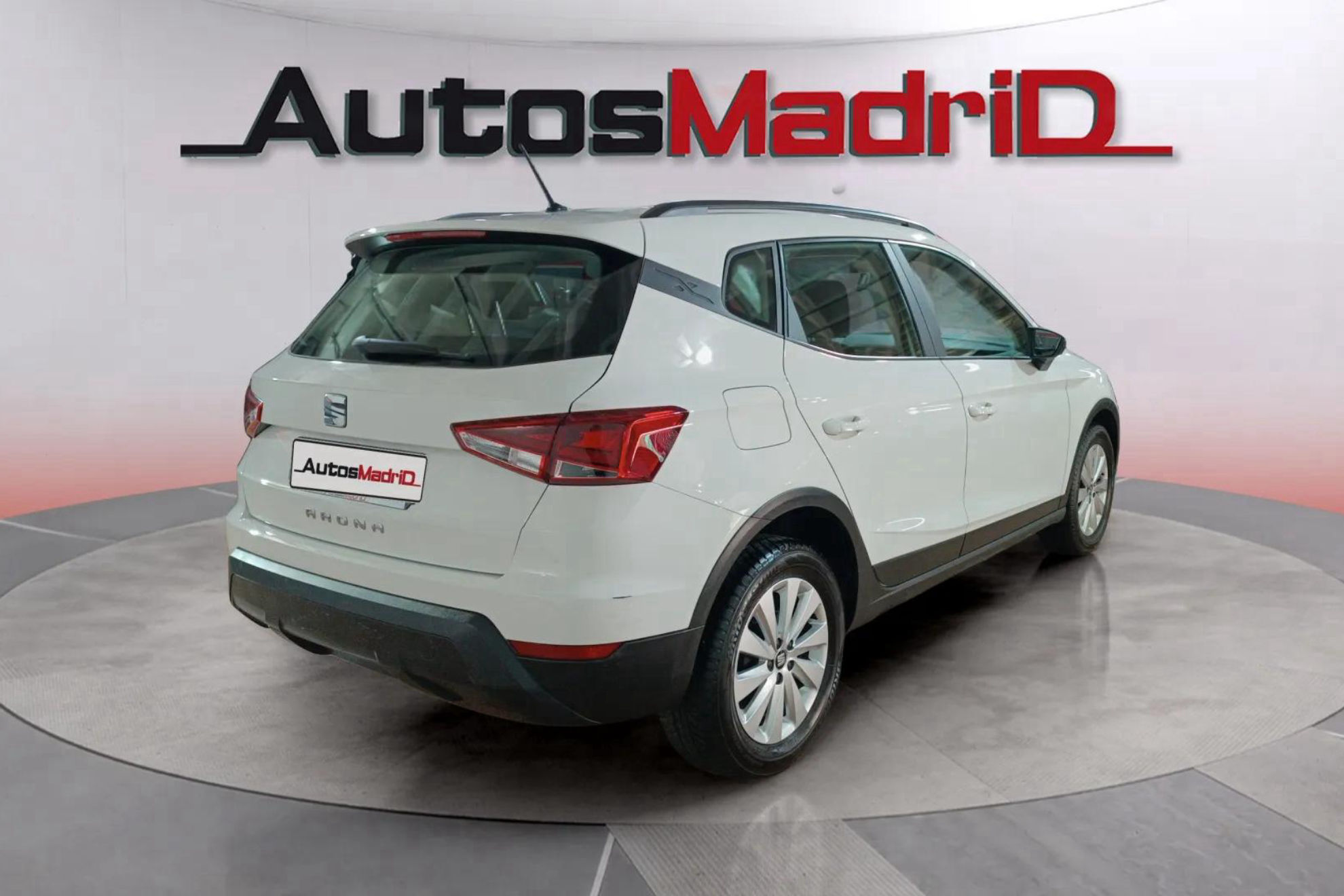 SEAT Arona 1.6 TDI Style Ecomotive - foto 8