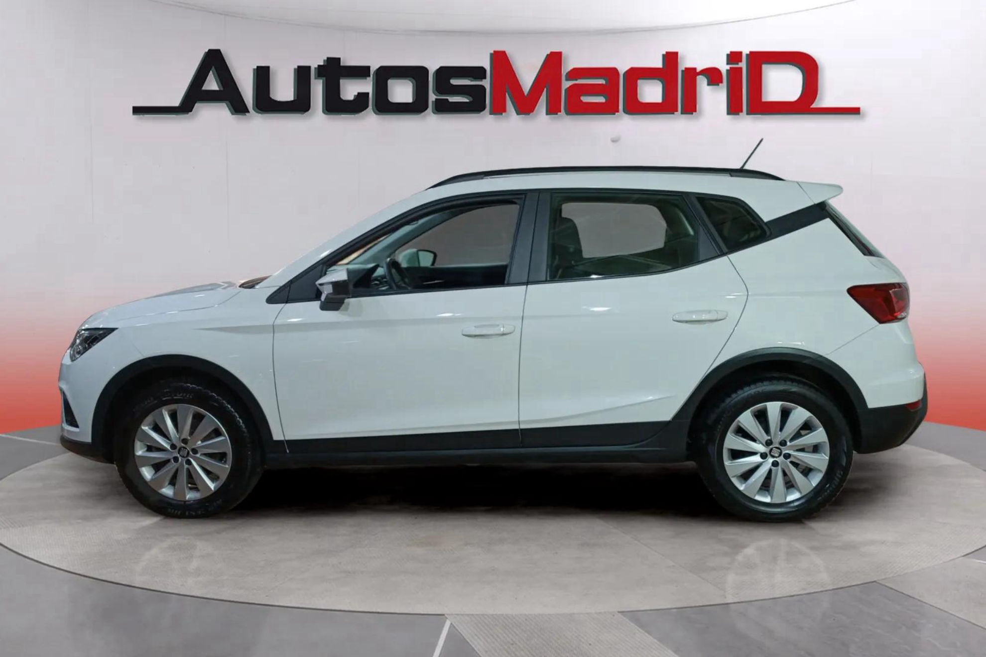 SEAT Arona 1.6 TDI Style Ecomotive - foto 4