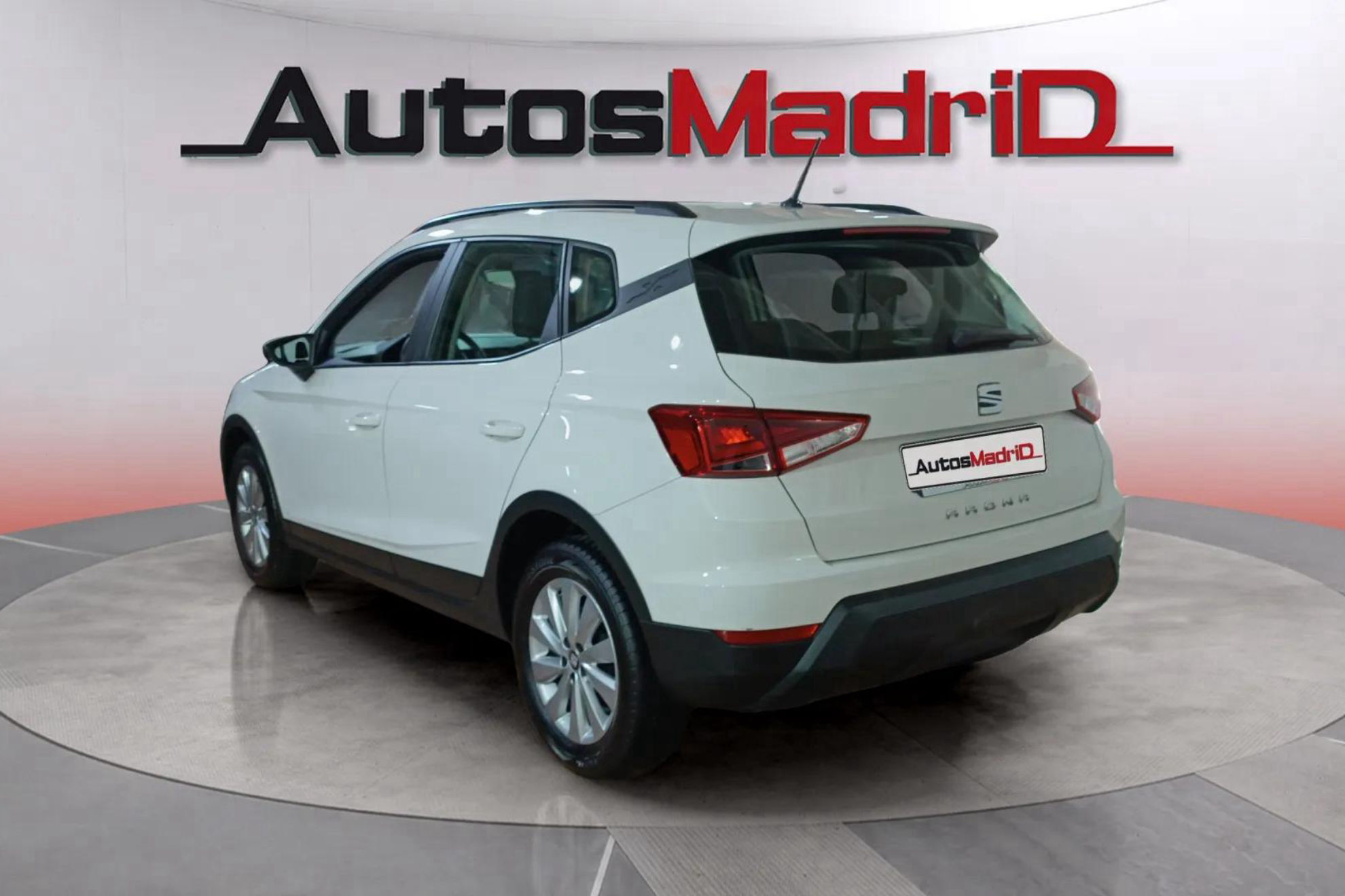 SEAT Arona 1.6 TDI Style Ecomotive - foto 5