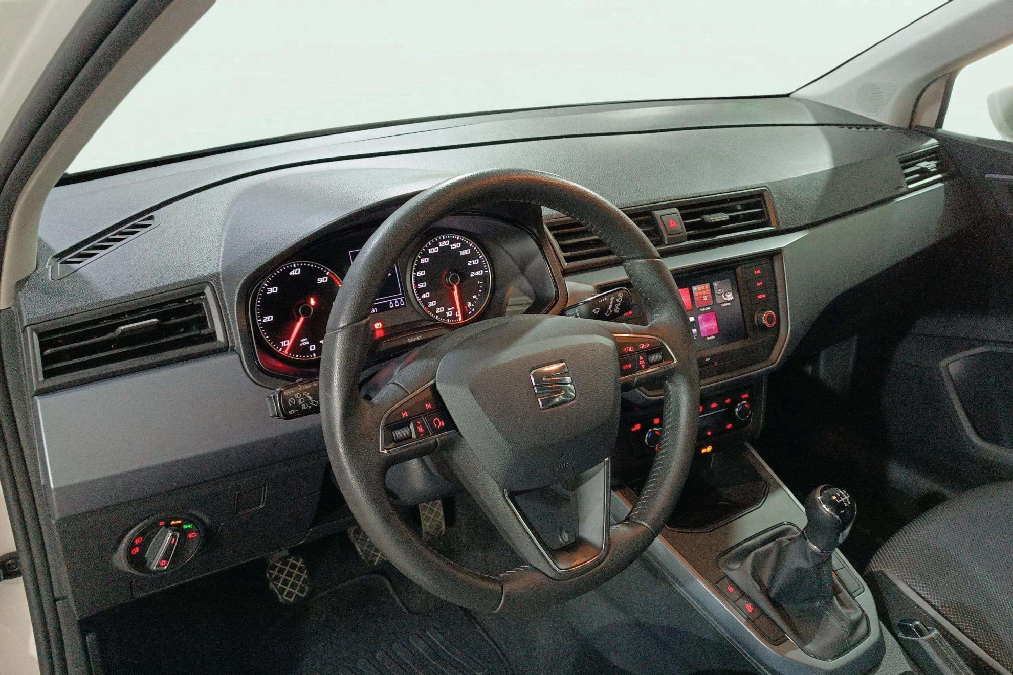 SEAT Arona 1.6 TDI Style Ecomotive - foto 10