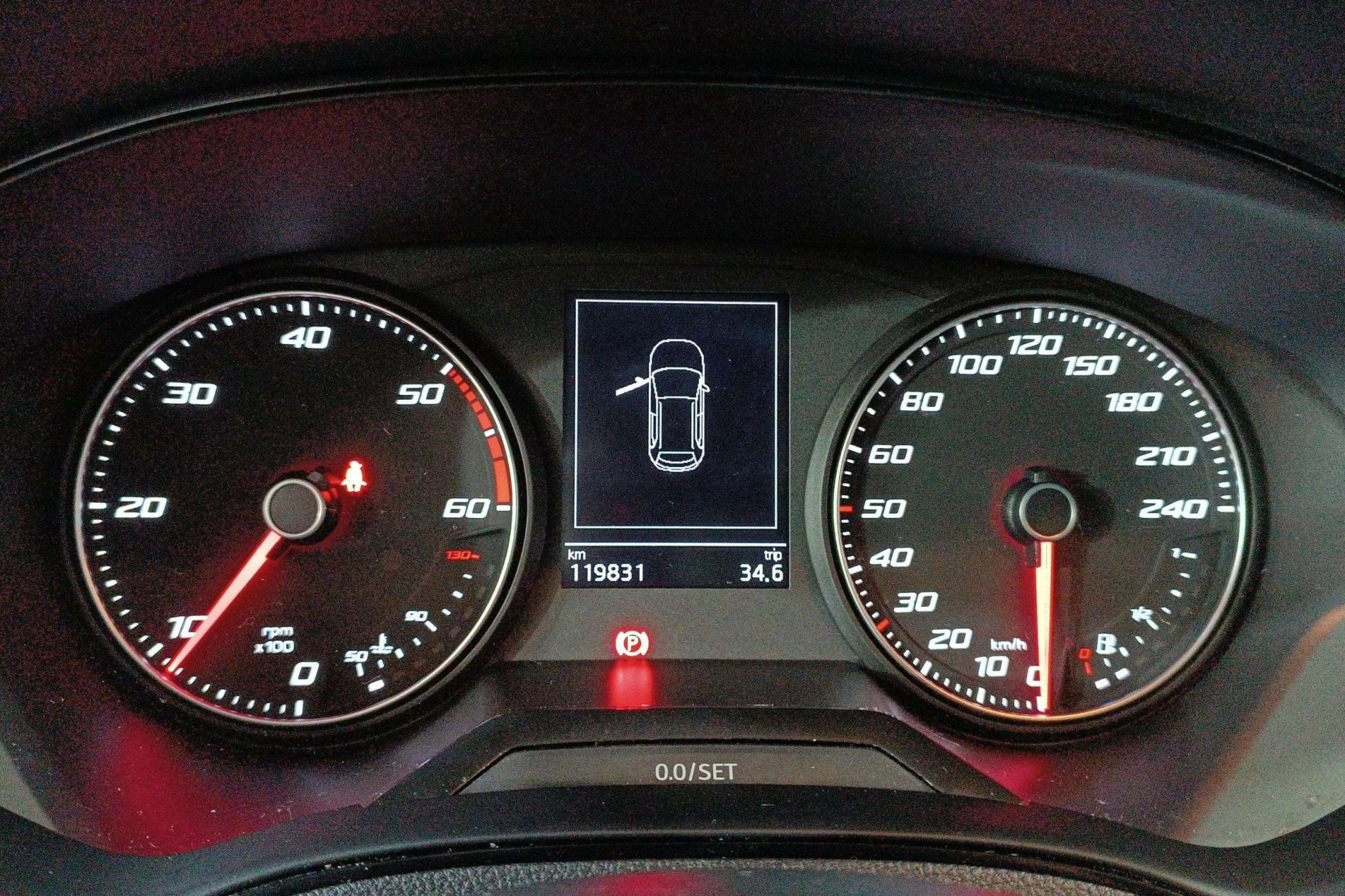 SEAT Arona 1.6 TDI Style Ecomotive - foto 13