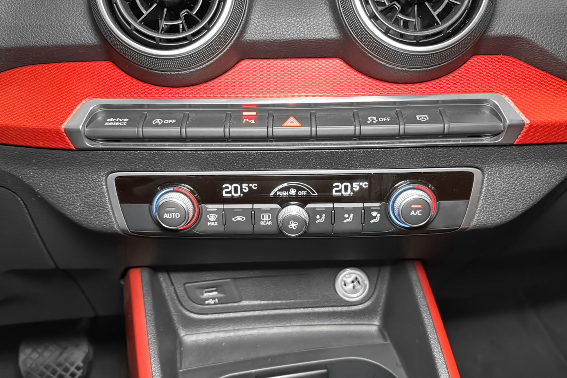 Audi Q2 sport edition 1.6 TDI S tronic - foto 34