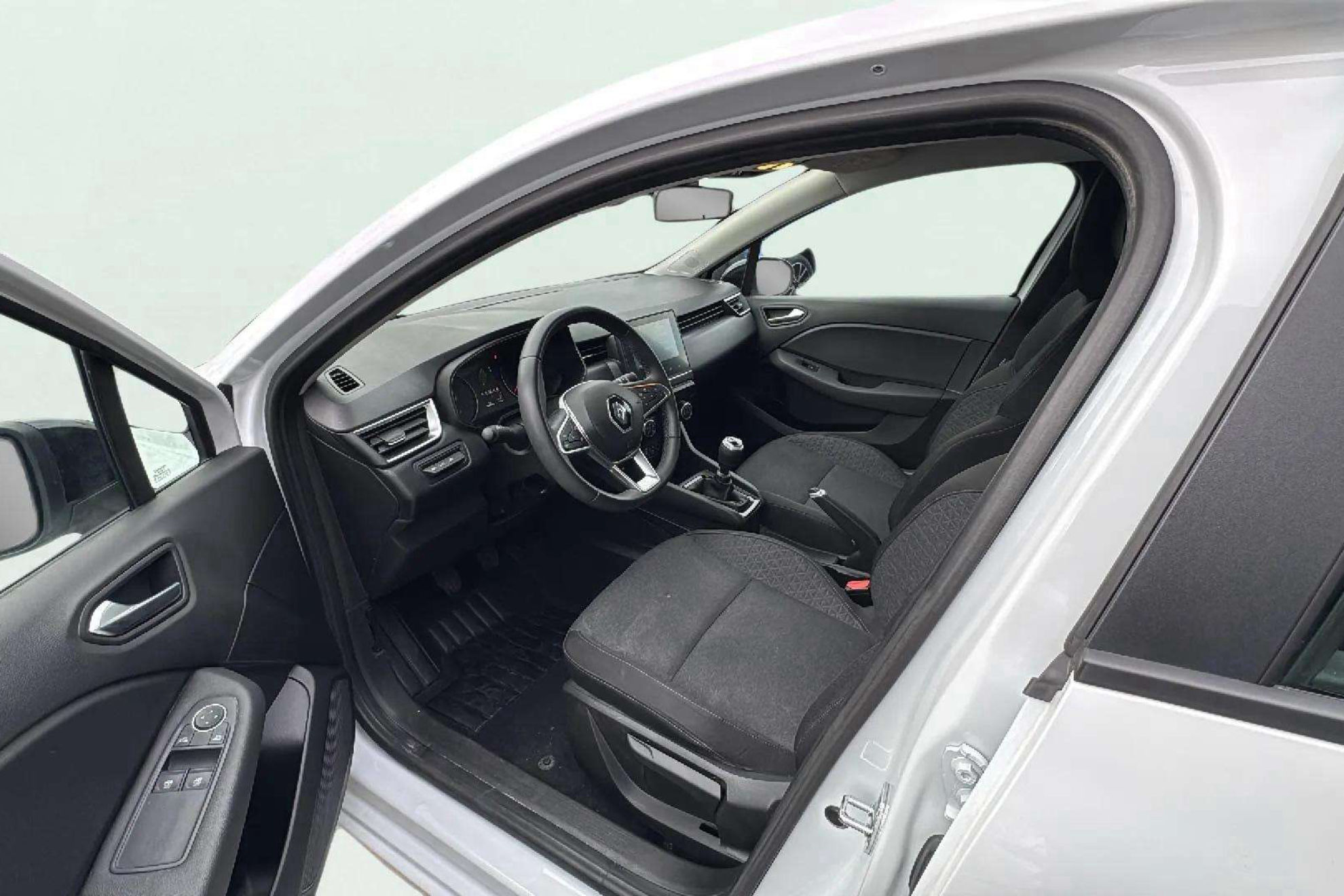 Renault Clio Equilibre TCe - foto 16