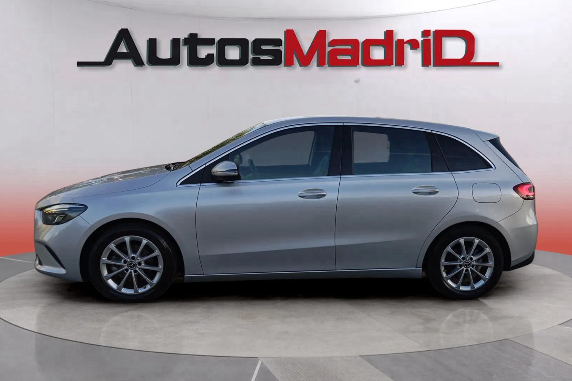 Mercedes-Benz Clase B B 180 d - foto 3