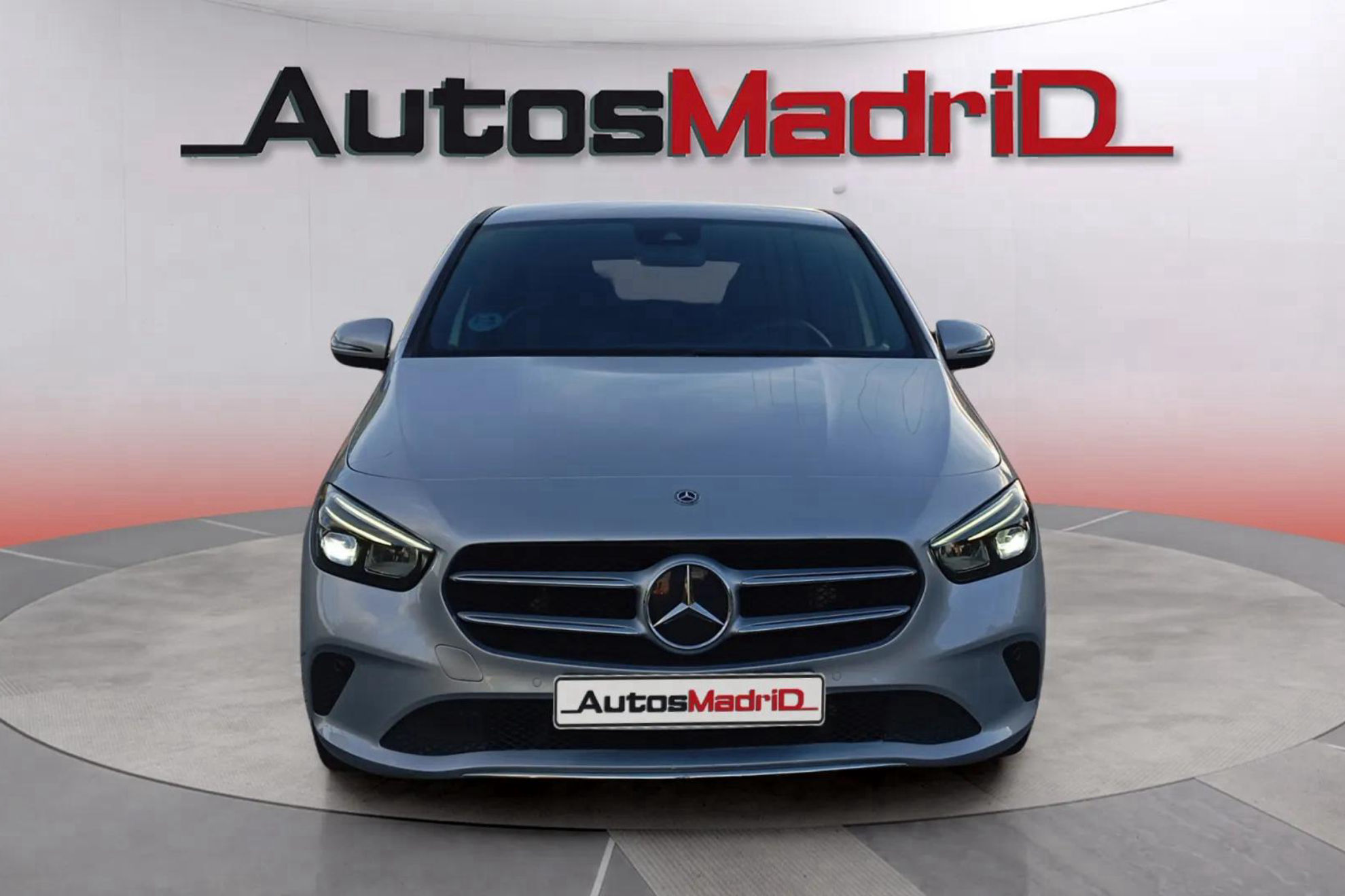 Mercedes-Benz Clase B B 180 d - foto 8