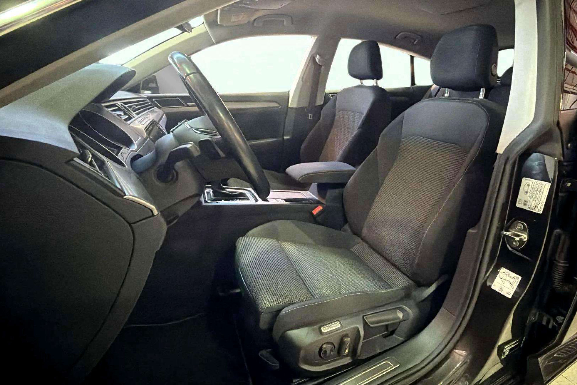 Volkswagen Arteon 2.0 TDI DSG - foto 12