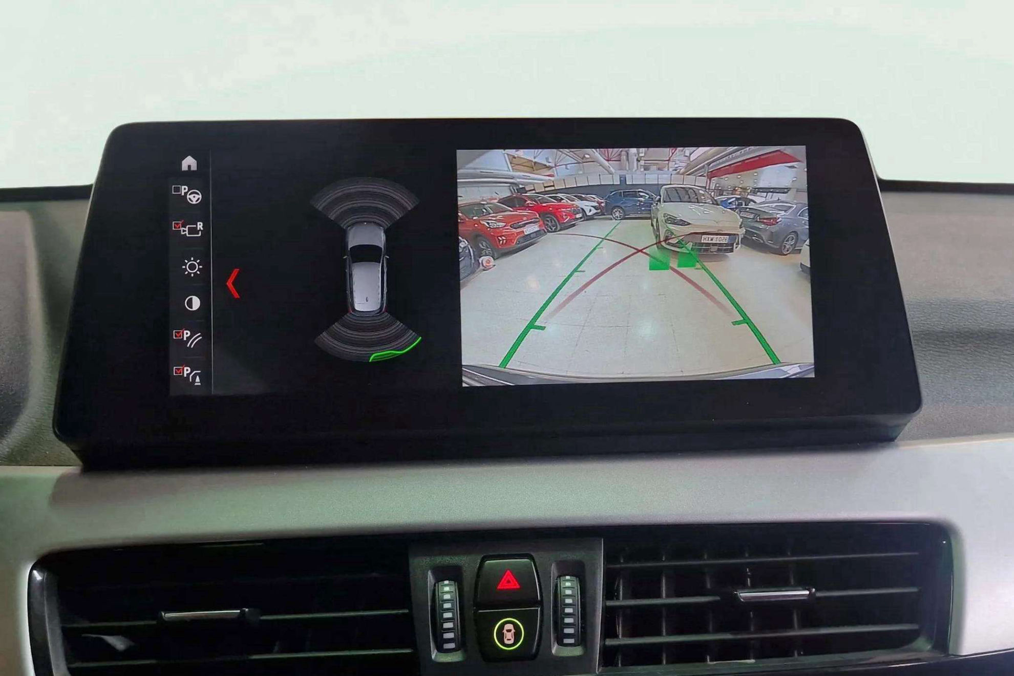 BMW X1 sDrive20dA - foto 24