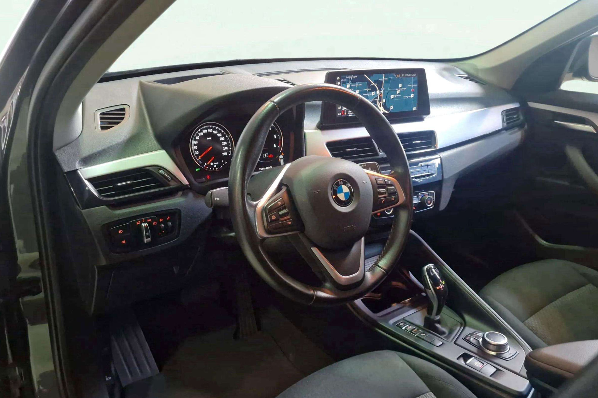 BMW X1 sDrive20dA - foto 12